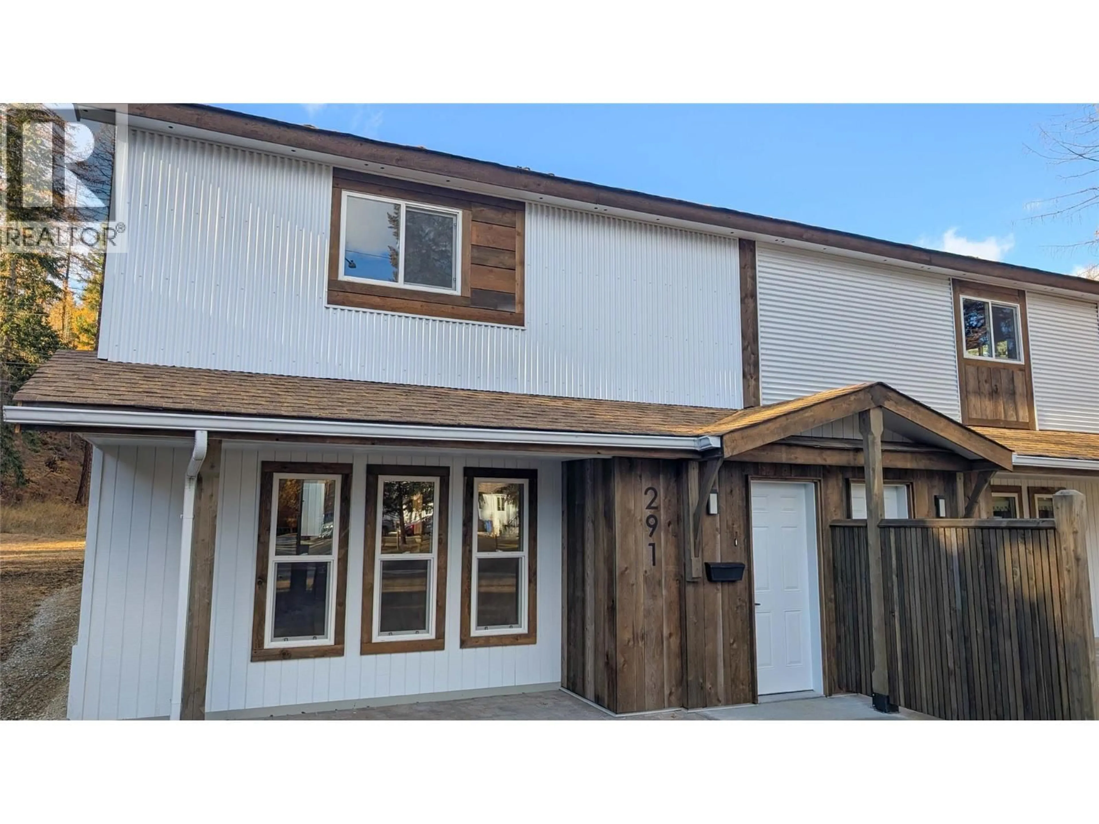 Home with vinyl exterior material, street for 291/293 KIMBROOK CRESCENT, Kimberley British Columbia V1A3B1