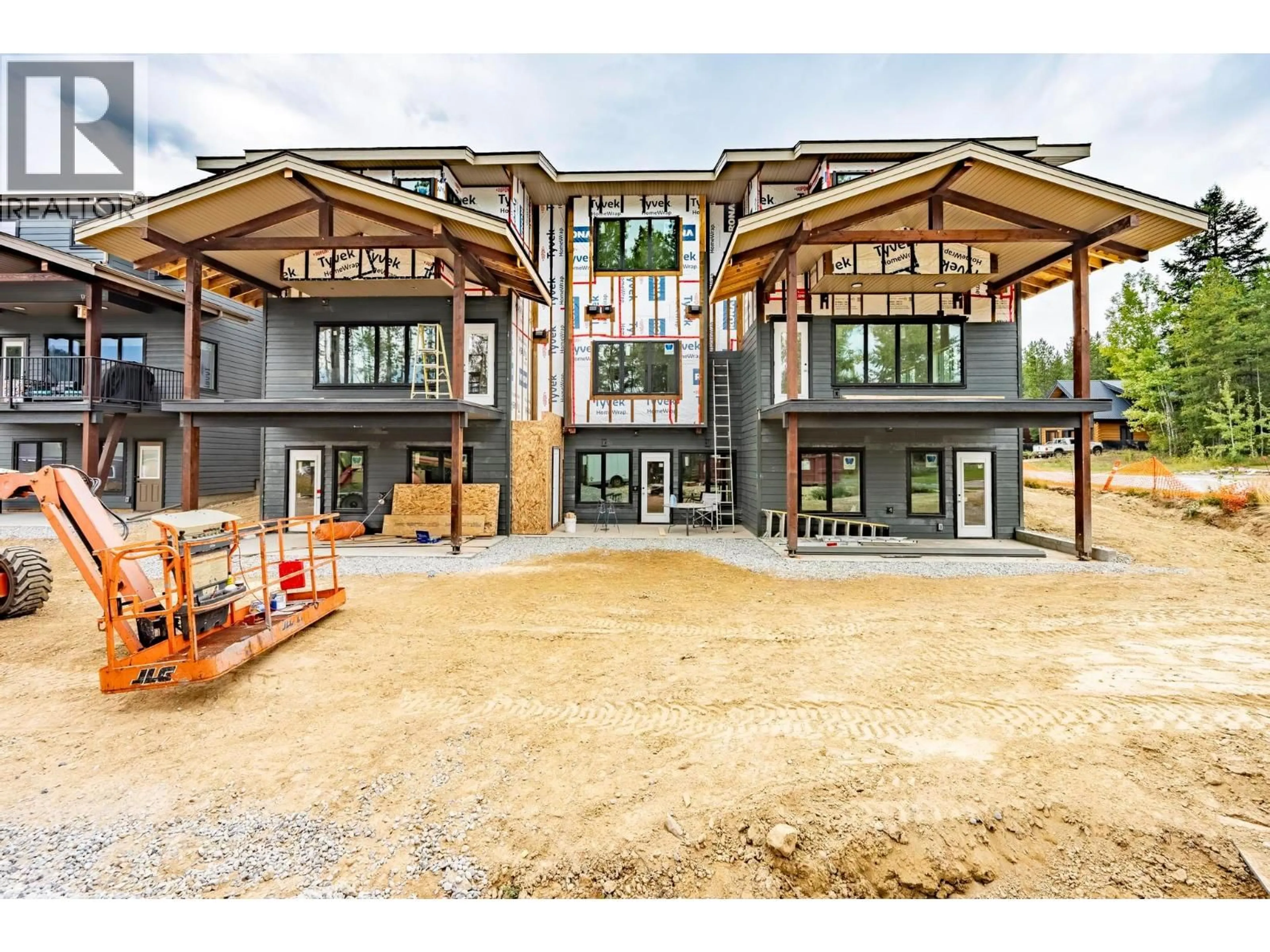 Unknown for 3 - 1444 GRANITE DRIVE, Golden British Columbia V0A1H0