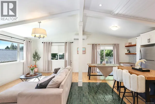 4705/4707 GAIL CRESCENT, Courtenay 3
