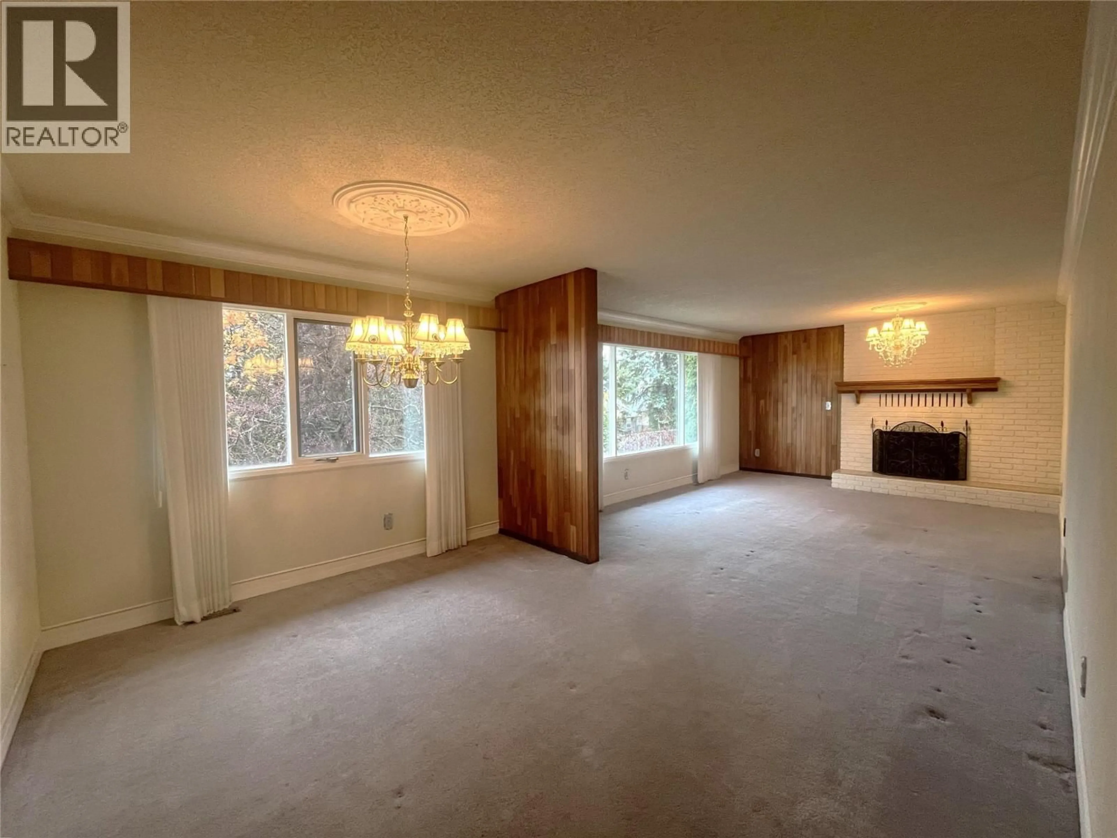 A pic of a room for 2392 QU'APPELLE BOULEVARD, Kamloops British Columbia V2E1T4