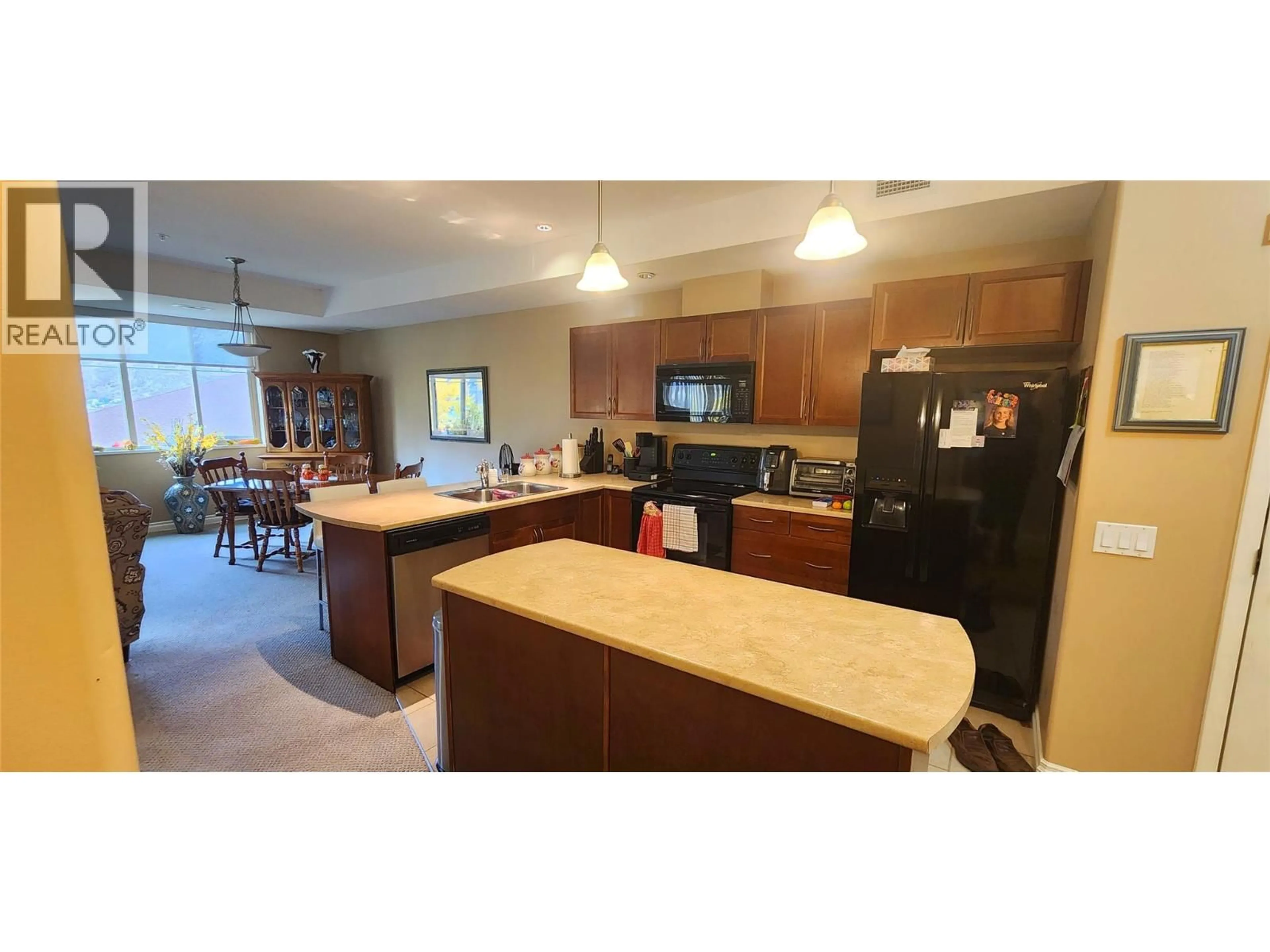 Open concept kitchen, unknown for 306B - 921 SPILLWAY ROAD, Oliver British Columbia V0H1T8