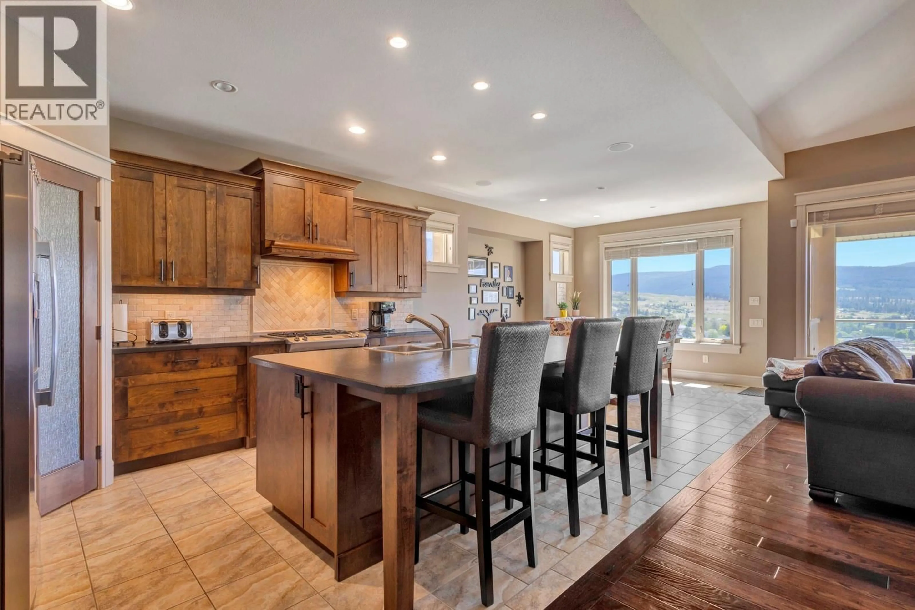 Open concept kitchen, ceramic/tile floor for 1205 LOSETH DRIVE, Kelowna British Columbia V1P1S2