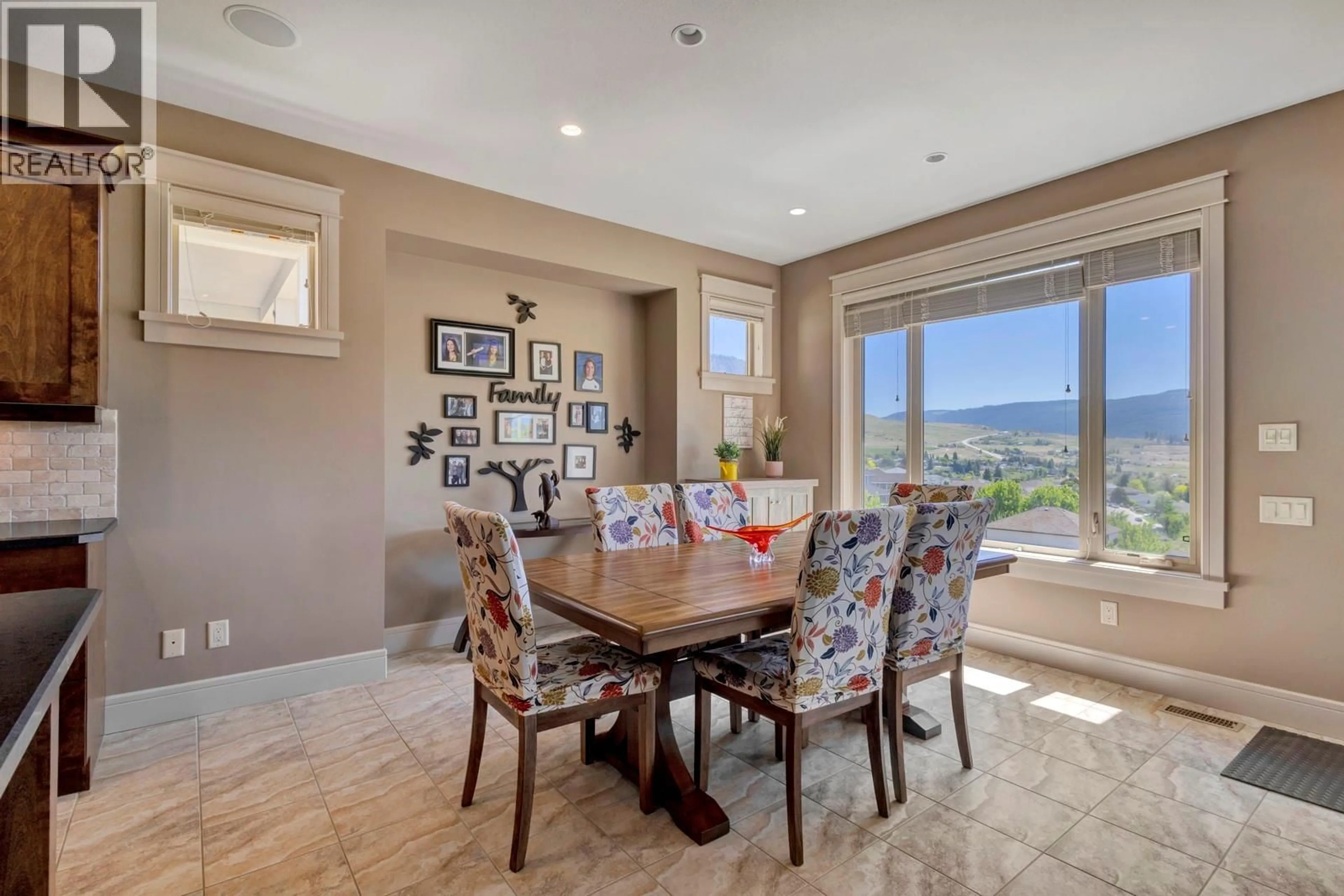 Dining room, ceramic/tile floor for 1205 LOSETH DRIVE, Kelowna British Columbia V1P1S2
