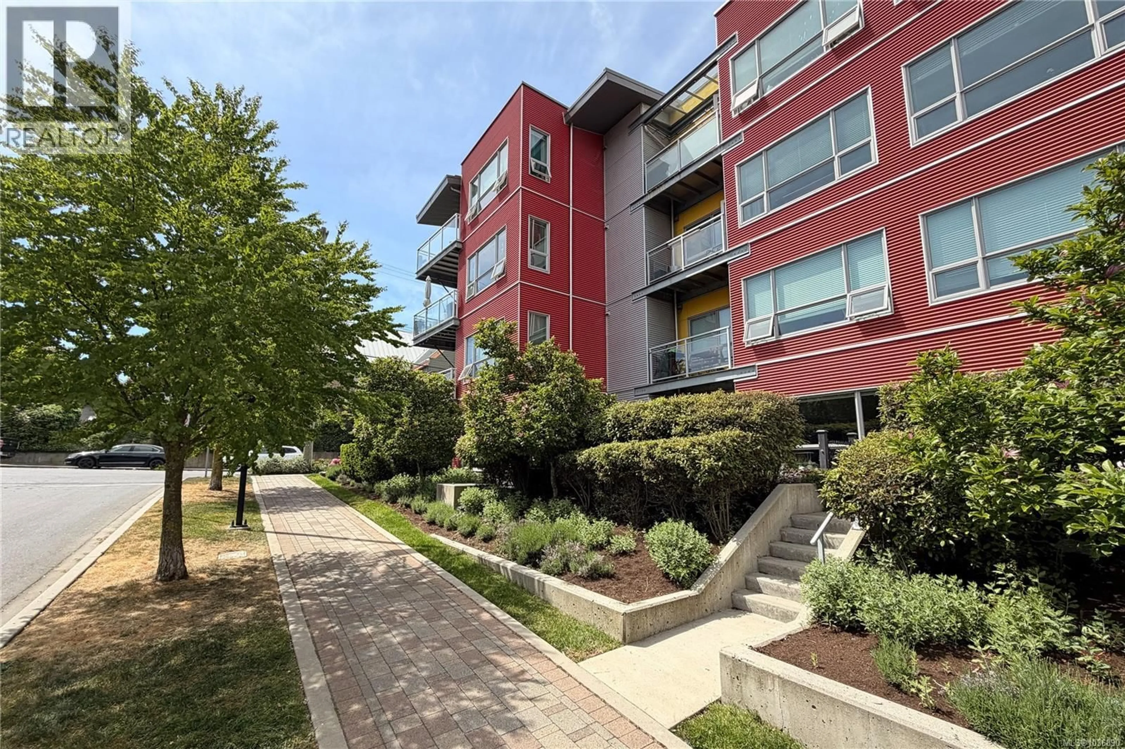 Patio, street for 105 - 785 TYEE ROAD, Victoria British Columbia V9A7R5