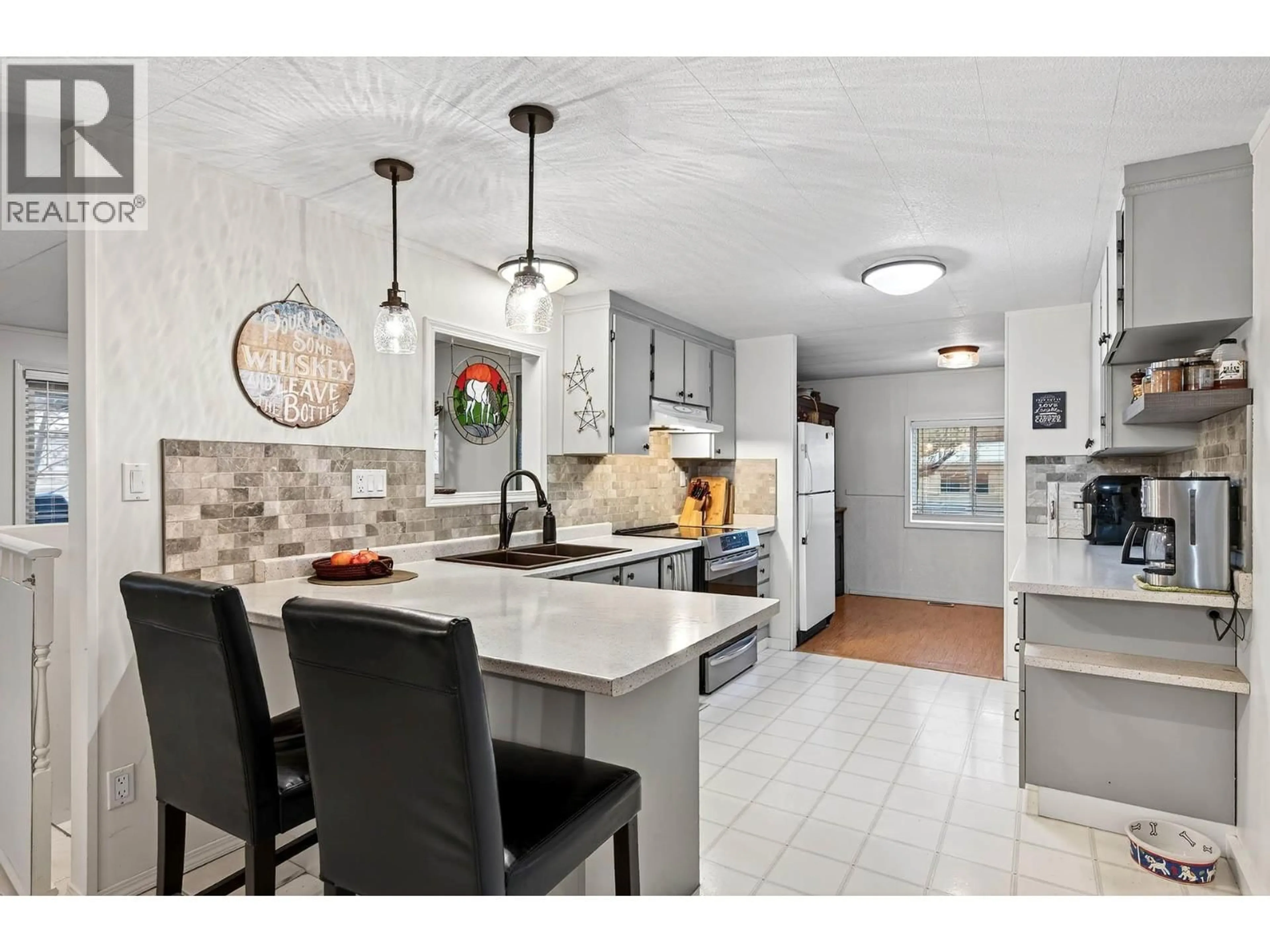 Open concept kitchen, ceramic/tile floor for 1528 LAVEAU ROAD, Kamloops British Columbia V0E2P0