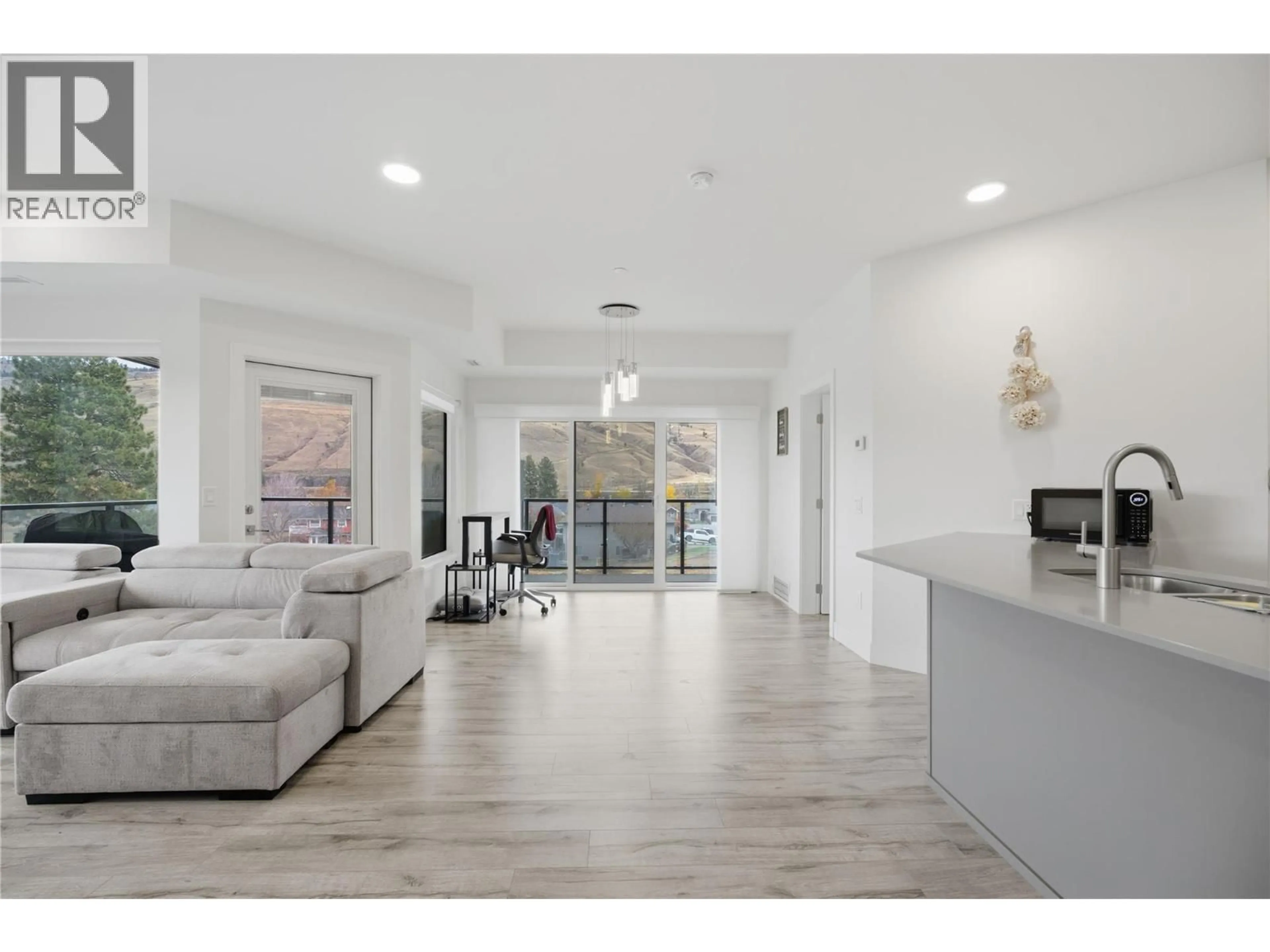 Unknown for 210 - 651 DUNES DRIVE, Kamloops British Columbia V2B8M8