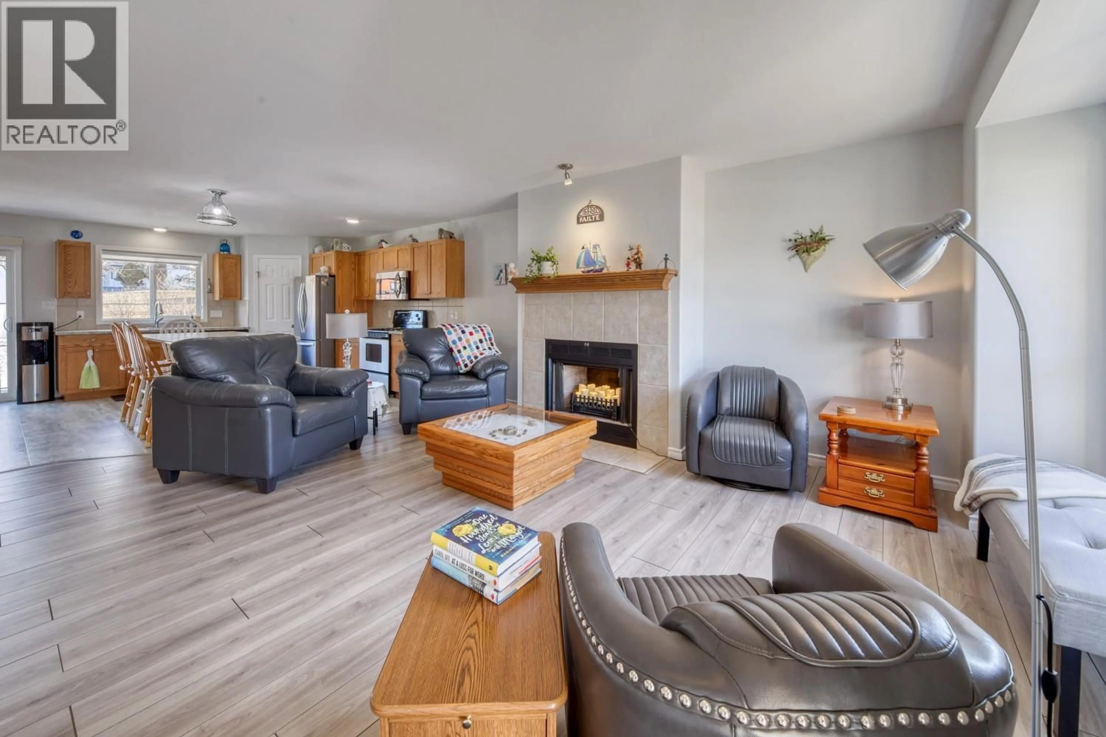 Living room with furniture, unknown for 4887 GLEN EAGLE DRIVE, Fairmont Hot Springs British Columbia V0B1L1