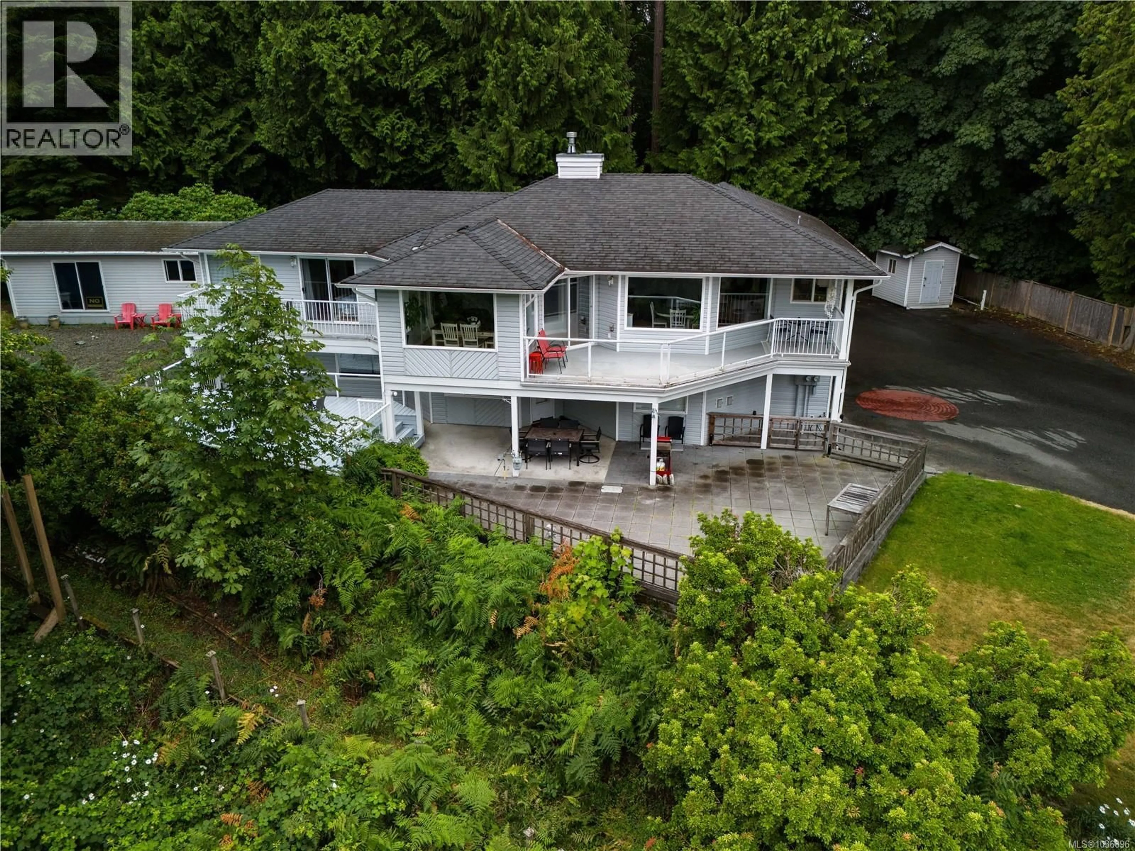 A pic from outside/outdoor area/front of a property/back of a property/a pic from drone, water/lake/river/ocean view for 5650 ALDER WAY, Nanaimo British Columbia V9T5N4