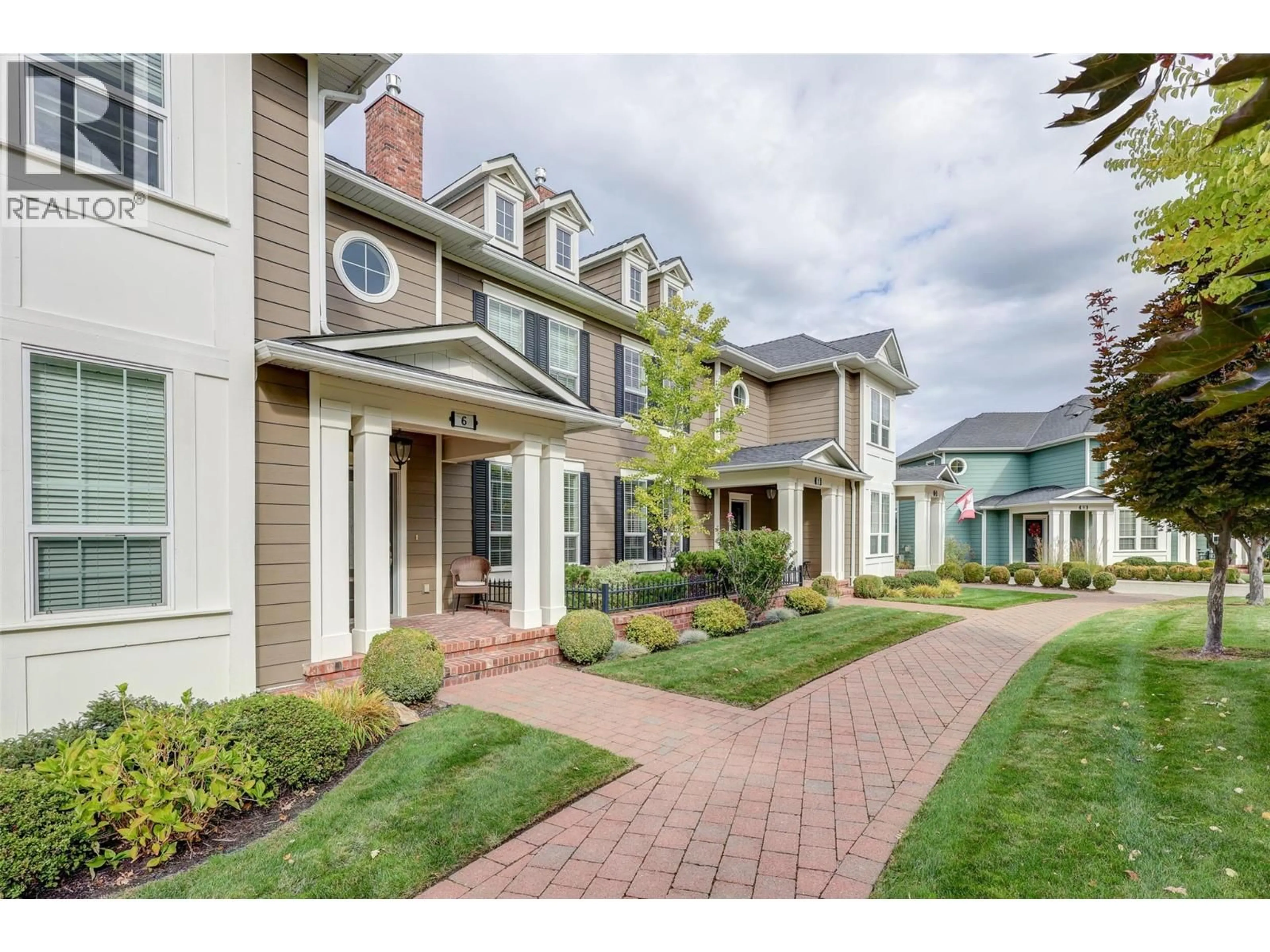 Home with brick exterior material, street for 6 - 328 PROVIDENCE AVENUE, Kelowna British Columbia V1W5A5