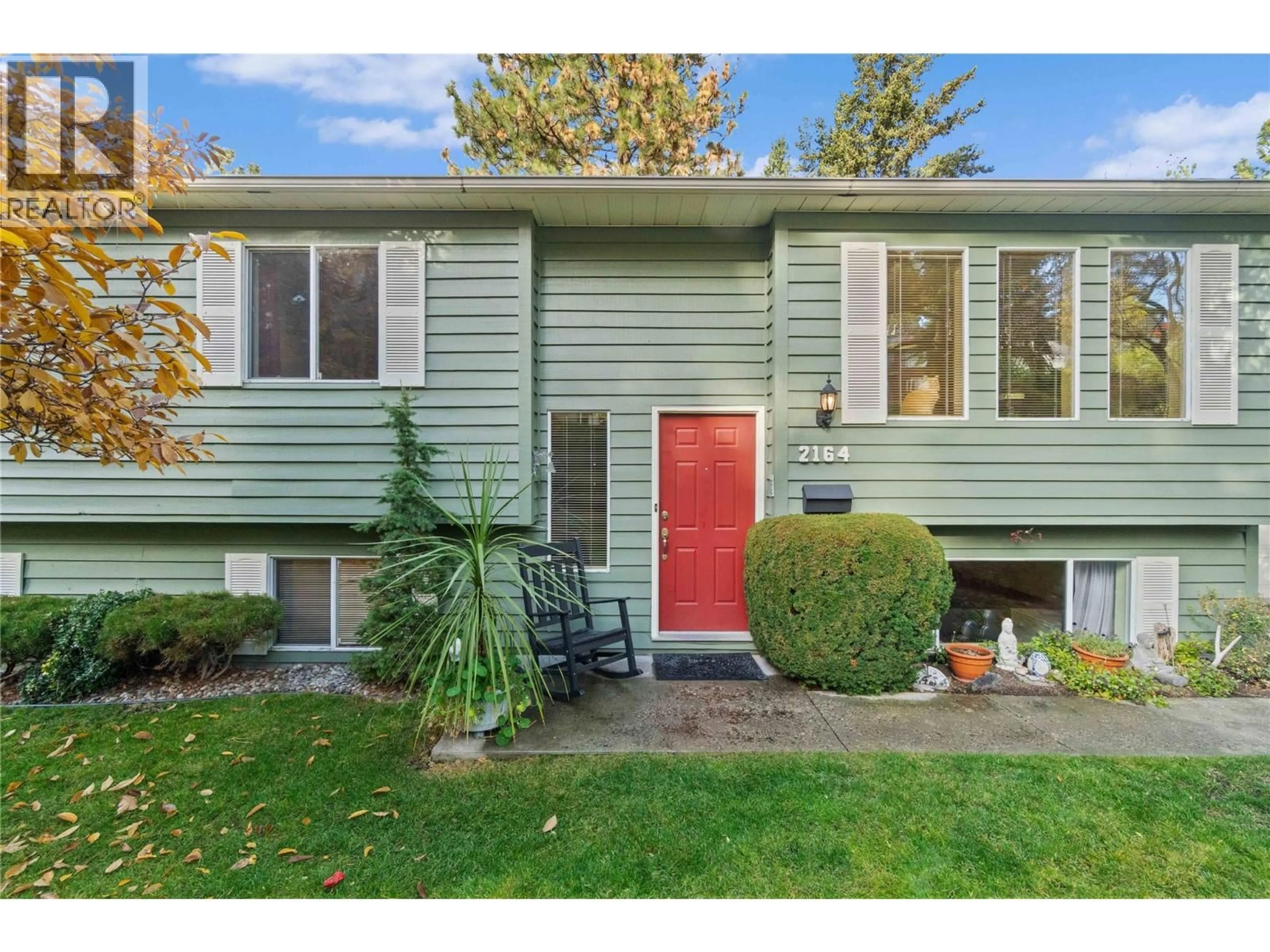 Home with vinyl exterior material, street for 2164 TOMAT AVENUE, West Kelowna British Columbia V1Z3C5