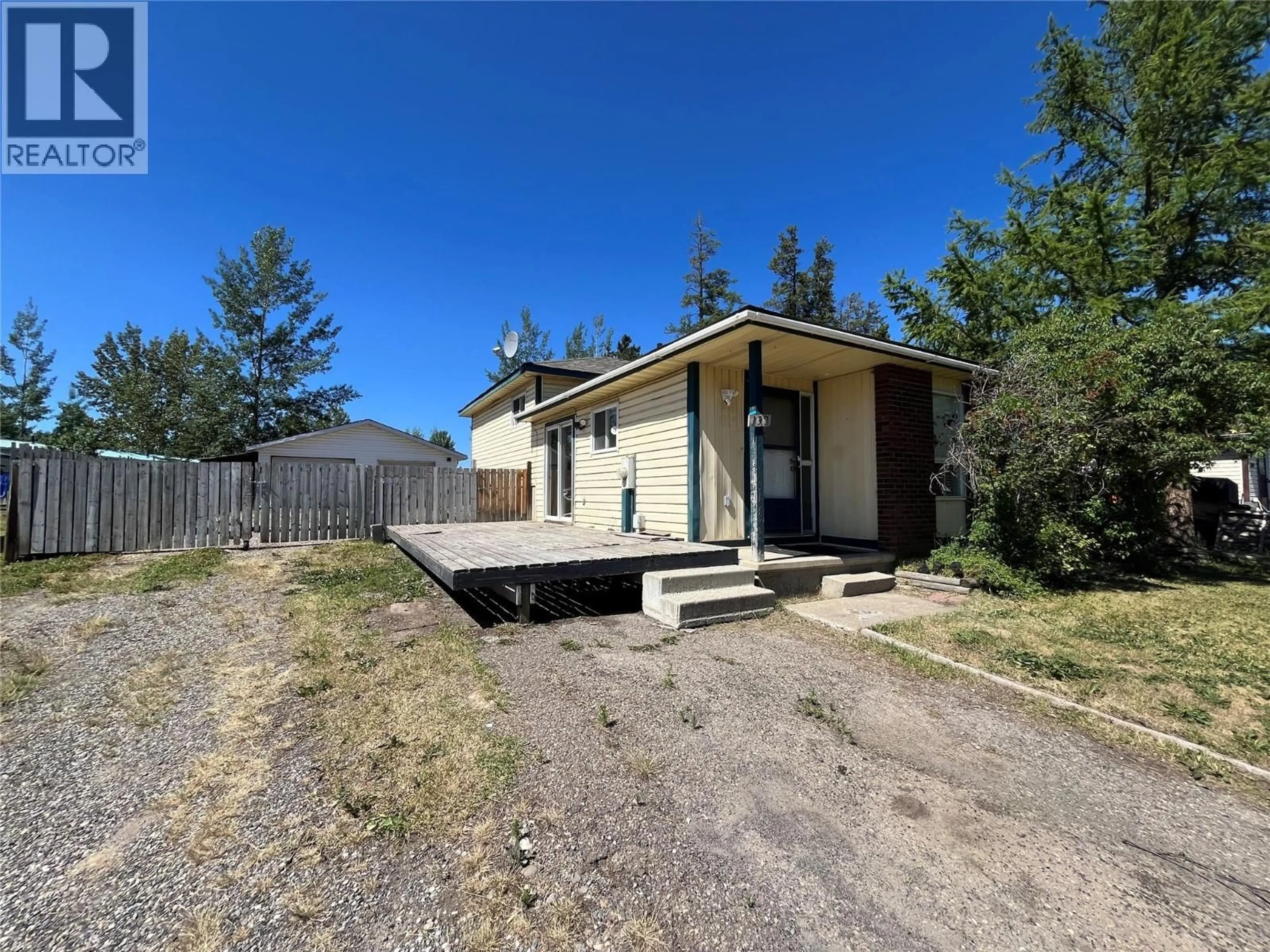 Shed for 132 SPRUCE AVENUE, Tumbler Ridge British Columbia V0C2W0