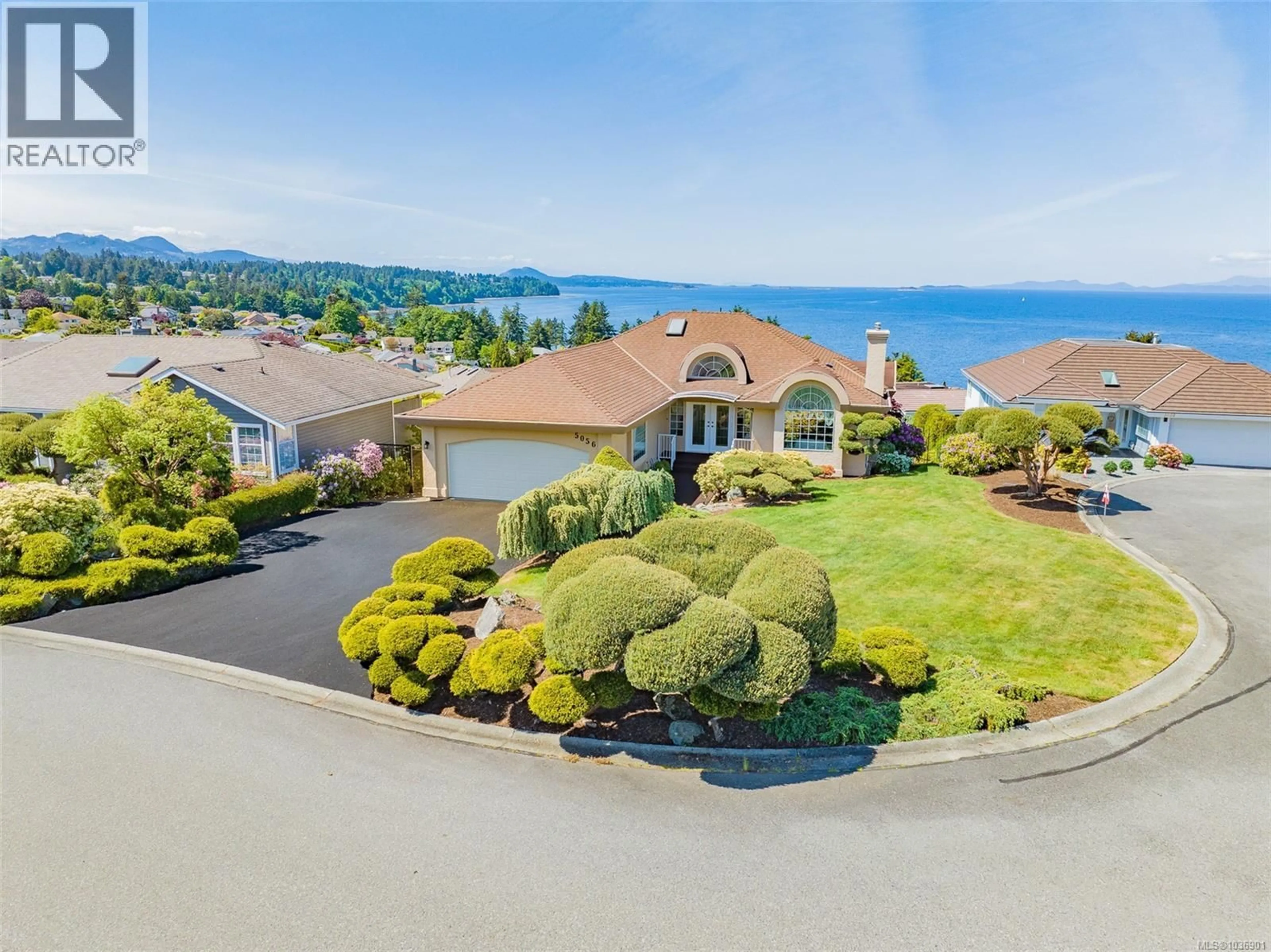 A pic from outside/outdoor area/front of a property/back of a property/a pic from drone, water/lake/river/ocean view for 5056 VISTA VIEW CRESCENT, Nanaimo British Columbia V9V1L6