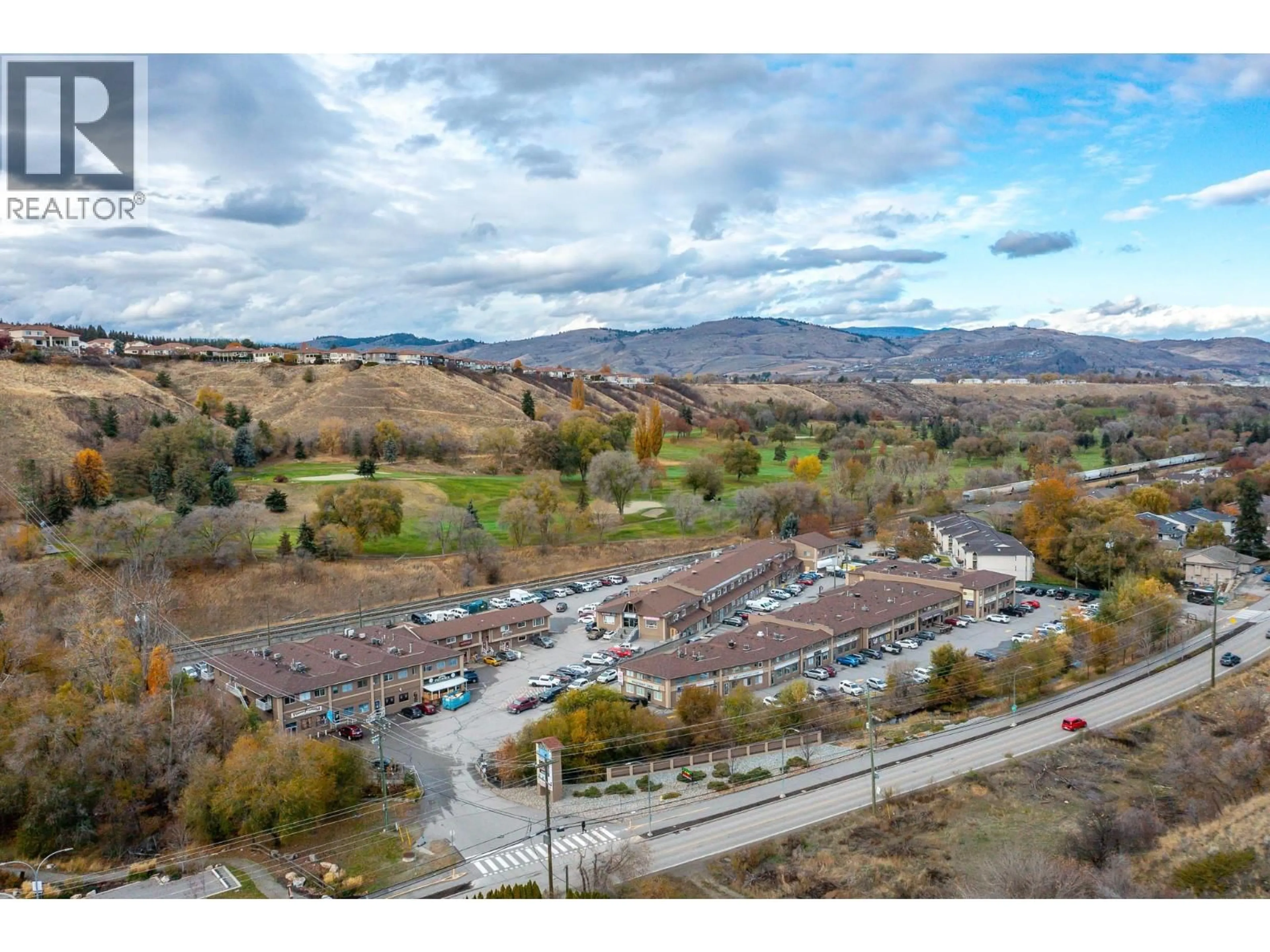 A pic from outside/outdoor area/front of a property/back of a property/a pic from drone, mountain view for 42, 43 - 100 KALAMALKA LAKE ROAD, Vernon British Columbia V1T9G1