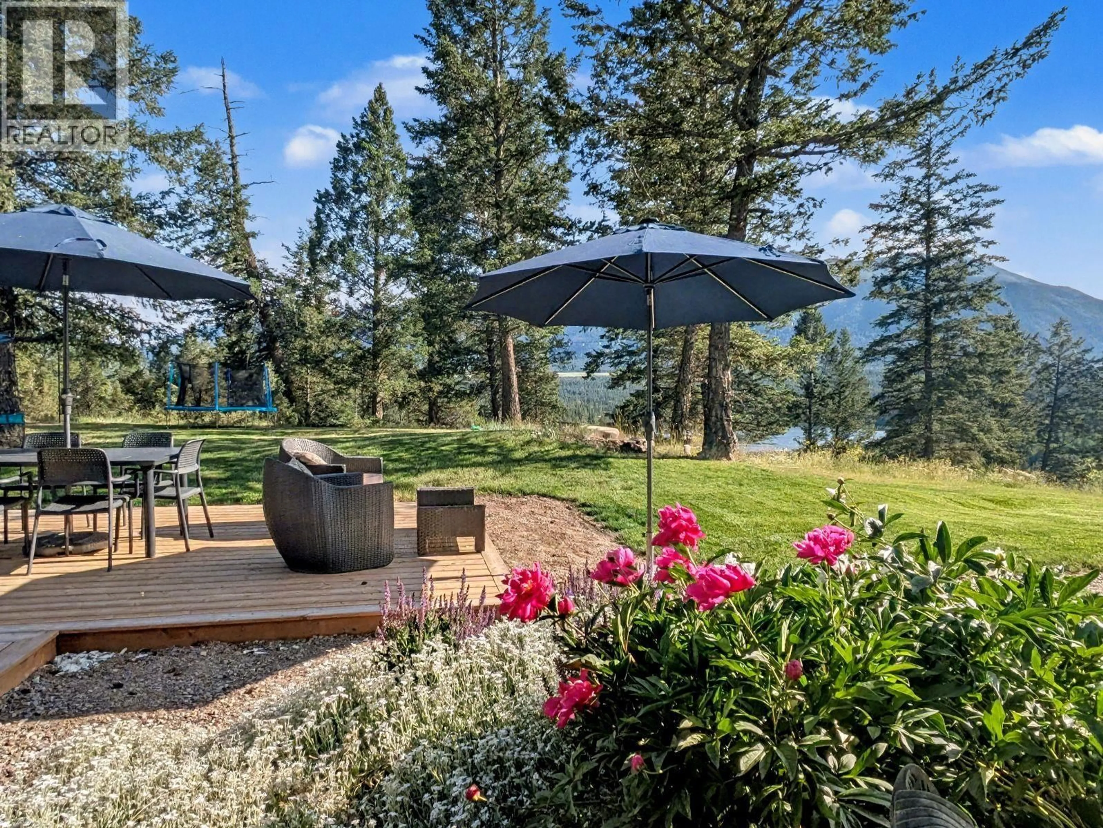 Patio, water/lake/river/ocean view for 3941 HOULGRAVE ROAD, Nelson British Columbia V0A1K5