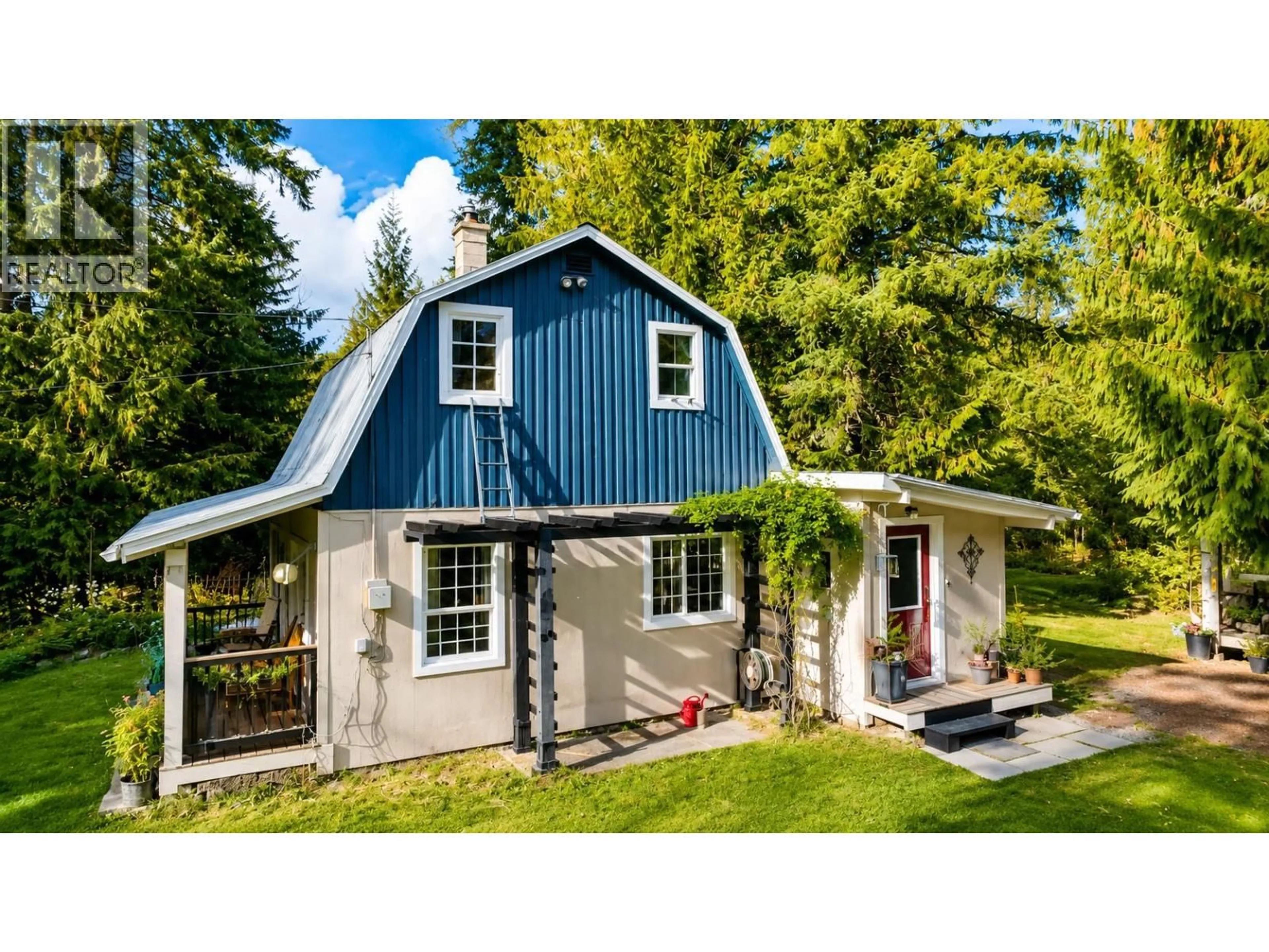 Shed for 7812 6 HIGHWAY, Fauquier British Columbia V0G1K0