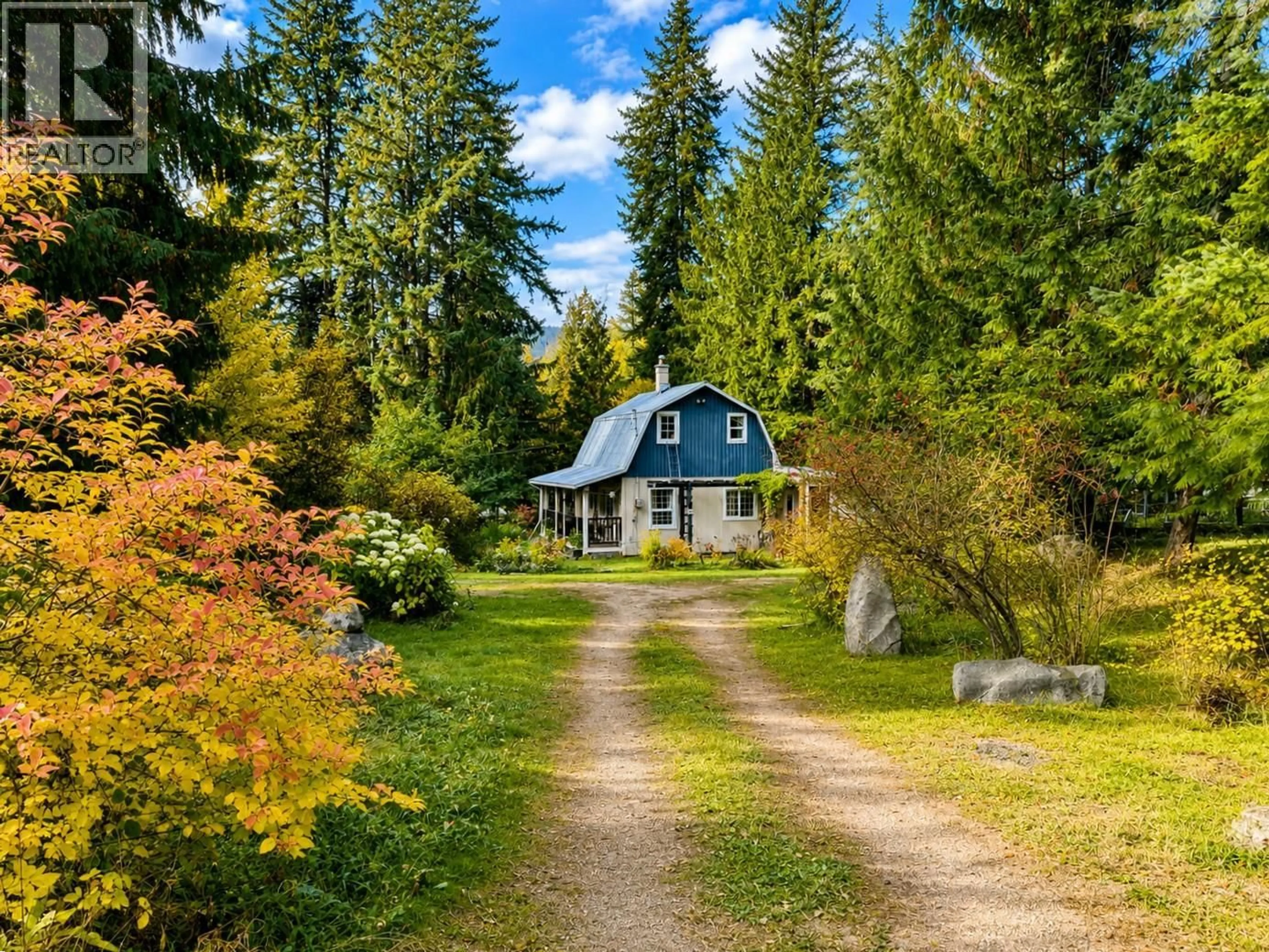 Shed for 7812 6 HIGHWAY, Fauquier British Columbia V0G1K0