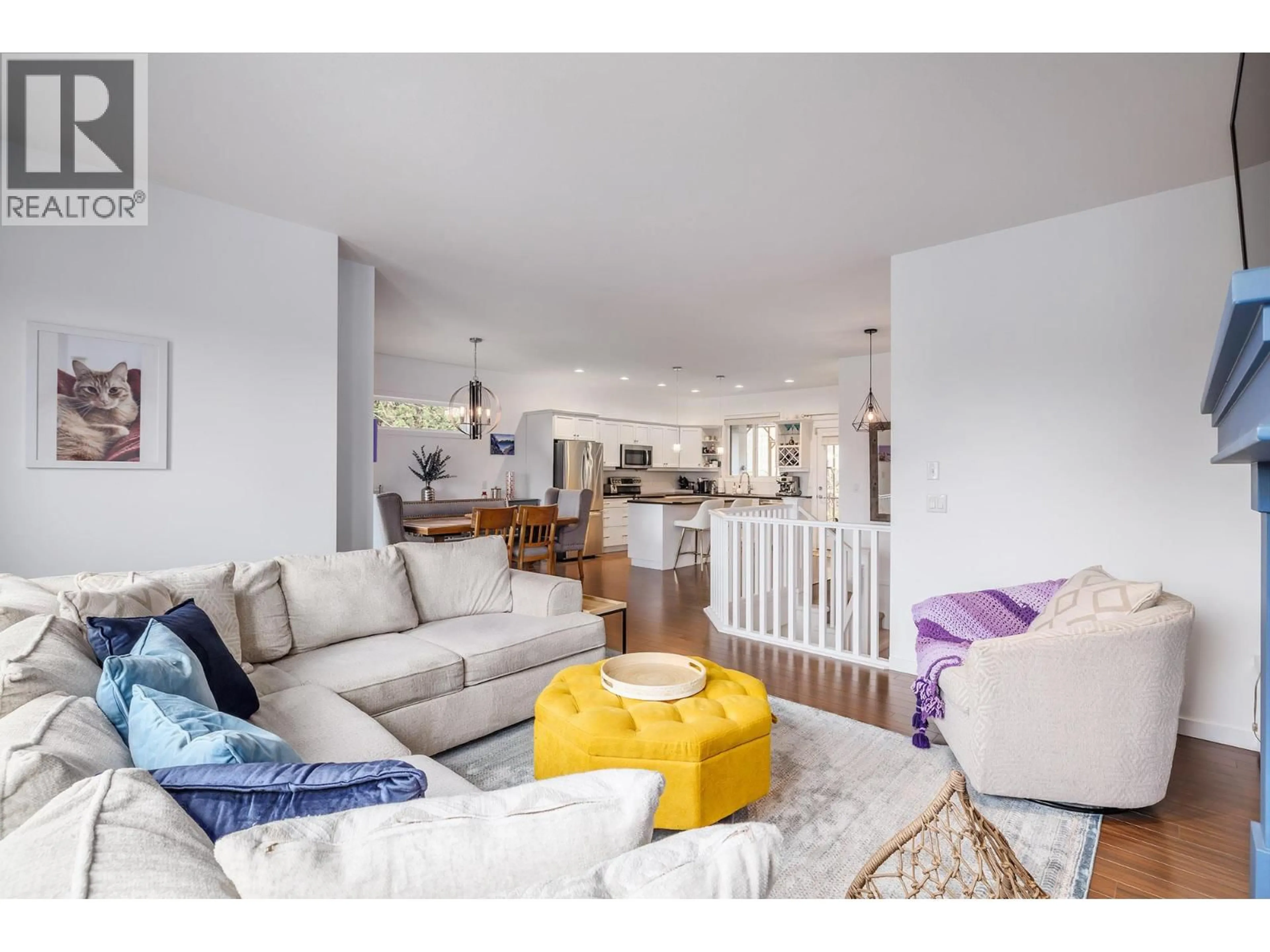 Living room with furniture, unknown for 371 POONIAN STREET, Kelowna British Columbia V1X8C3