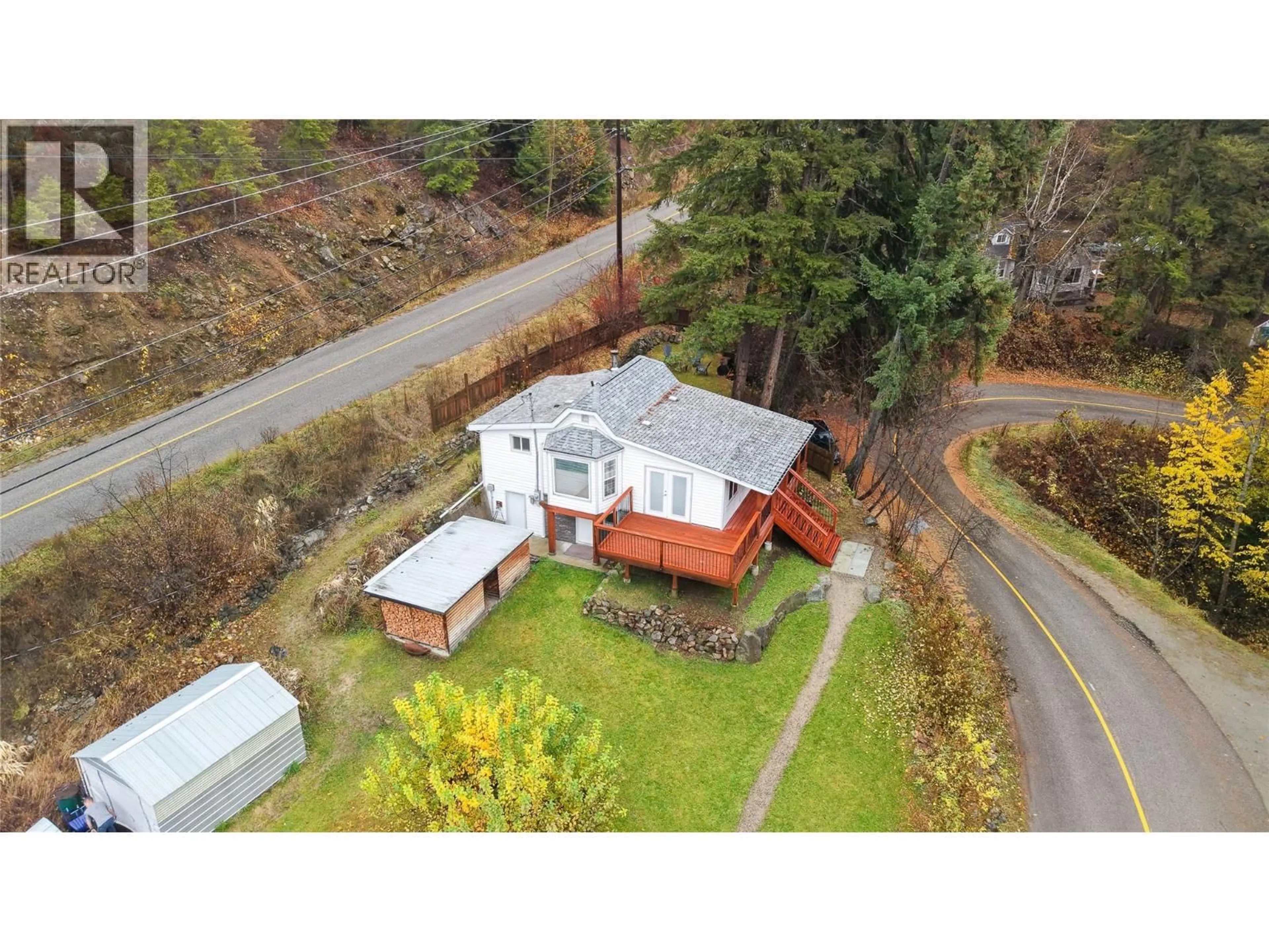 A pic from outside/outdoor area/front of a property/back of a property/a pic from drone, street for 3619 SOUTH SLOCAN VILLAGE ROAD, Bonnington British Columbia V0G2G3