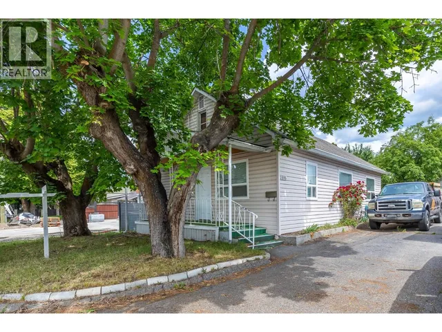 3905 26 STREET, Vernon 3