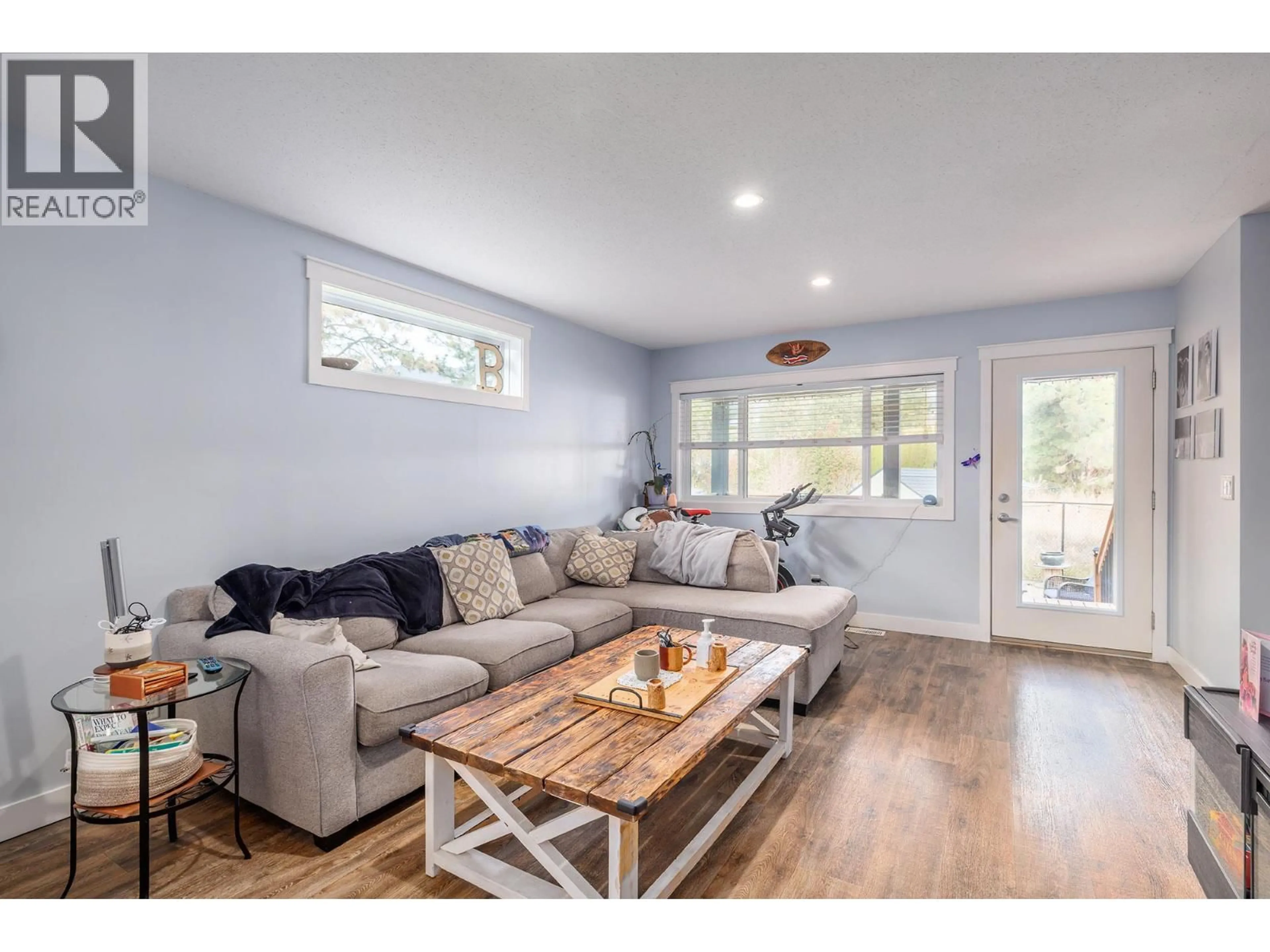 Living room with furniture, wood/laminate floor for 534 - 2440 OLD OKANAGAN HIGHWAY, Westbank British Columbia V4T3A3