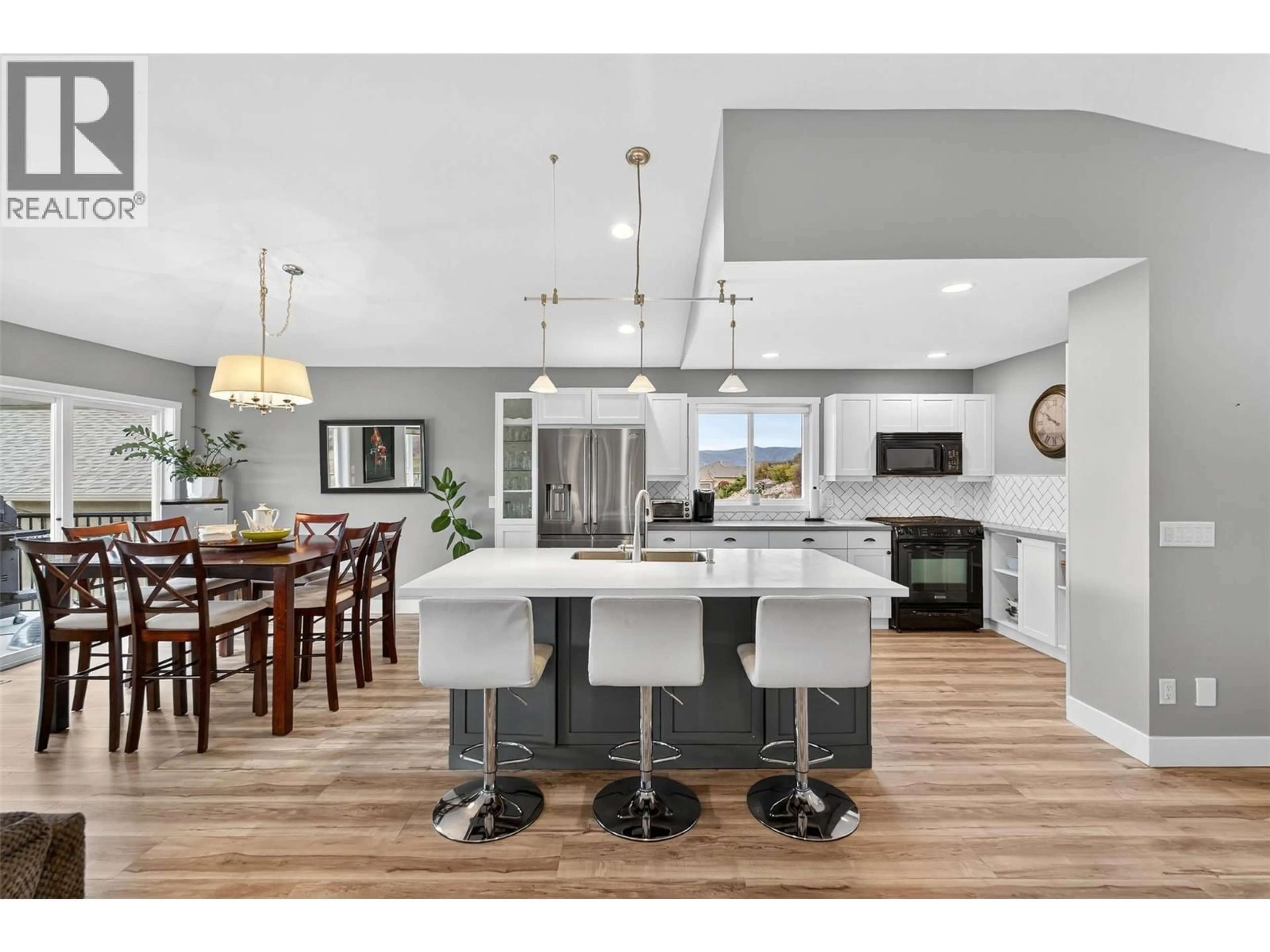Open concept kitchen, unknown for 5168 SANDHILLS DRIVE, Kelowna British Columbia V1X7Y7