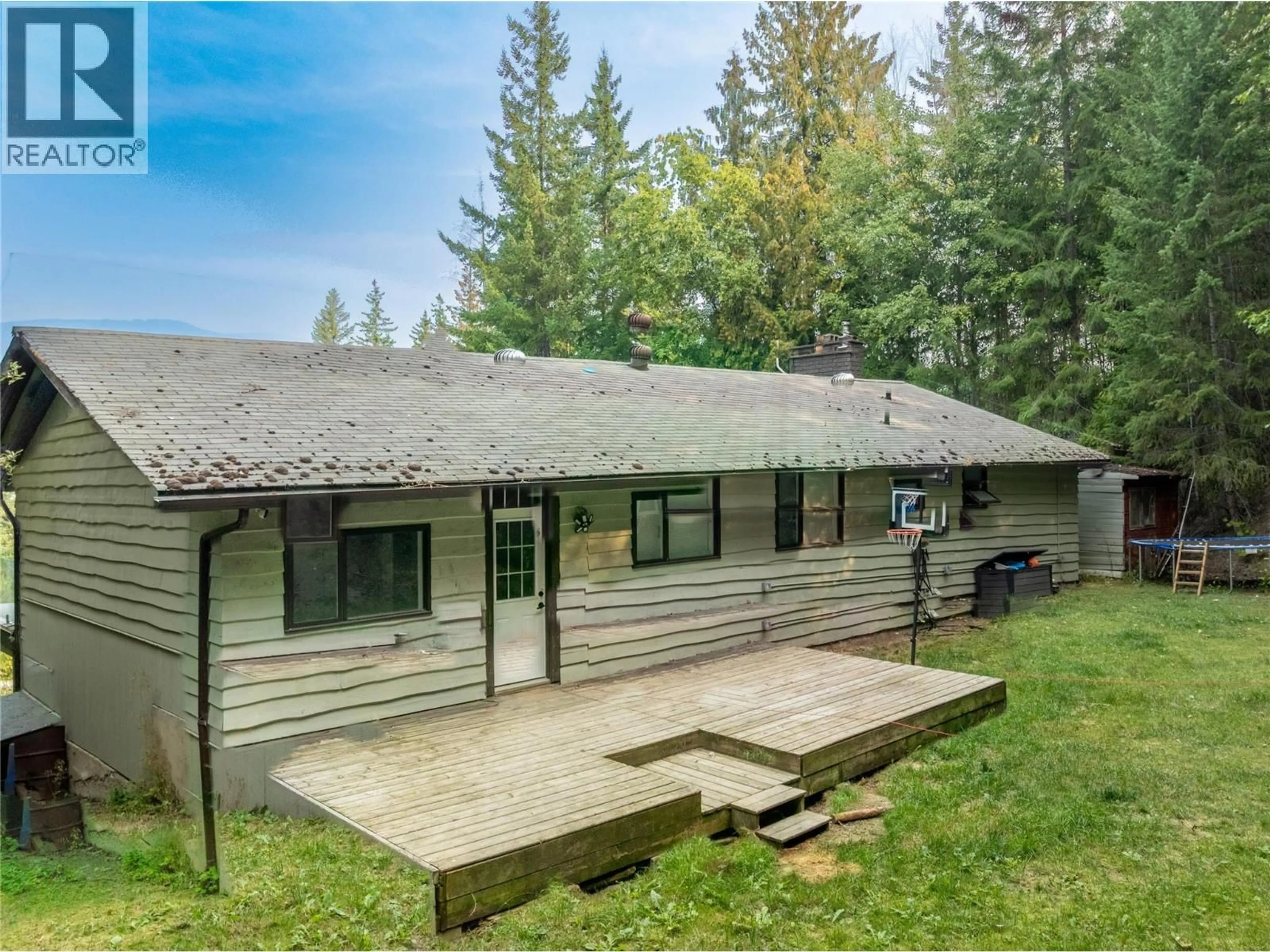 A pic from outside/outdoor area/front of a property/back of a property/a pic from drone, unknown for 4018 GREAVES ROAD, Eagle Bay British Columbia V0E1T0