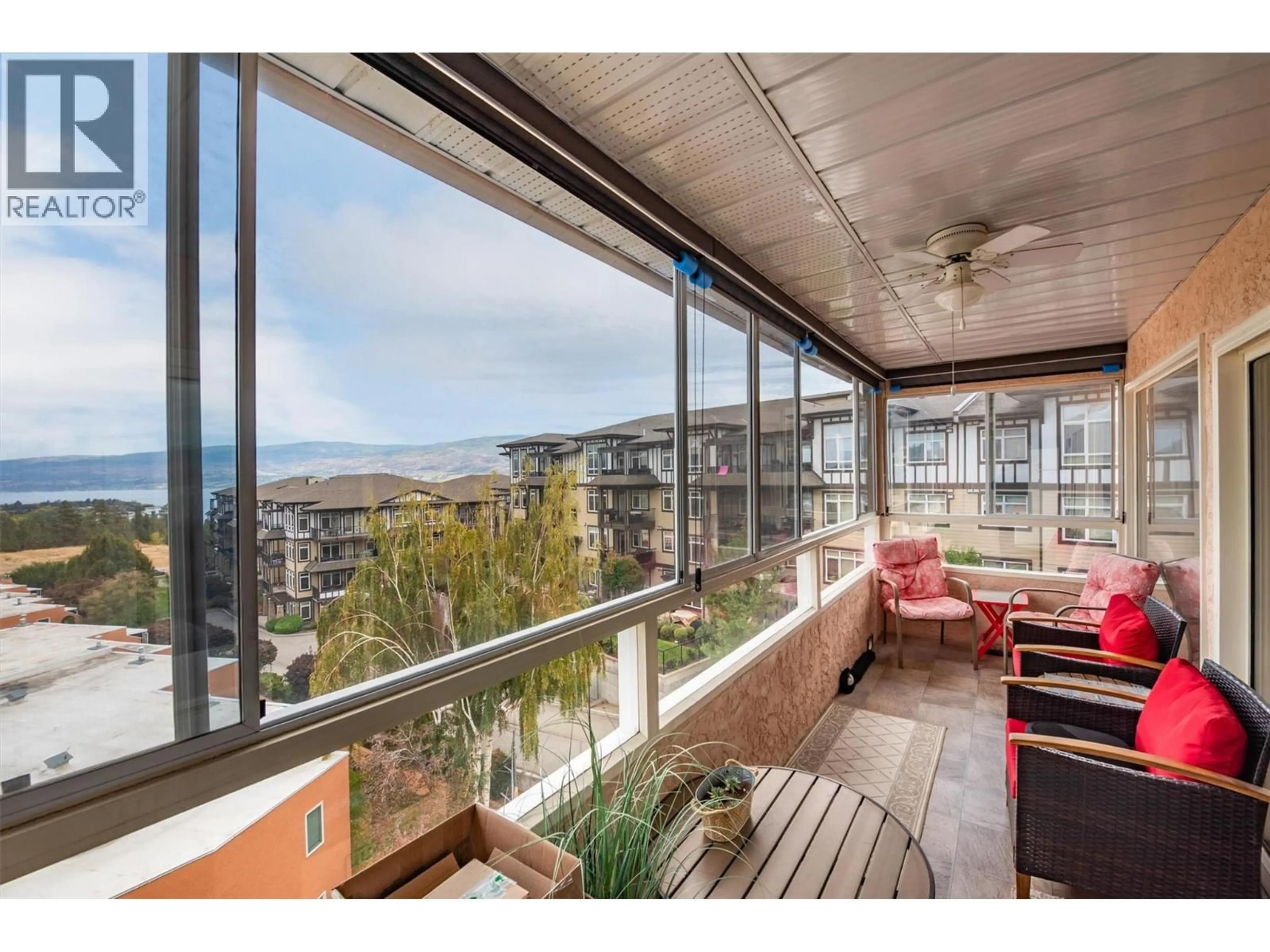 Balcony in the apartment, water/lake/river/ocean view for 307 - 3815 BROWN ROAD, West Kelowna British Columbia V4T1R8