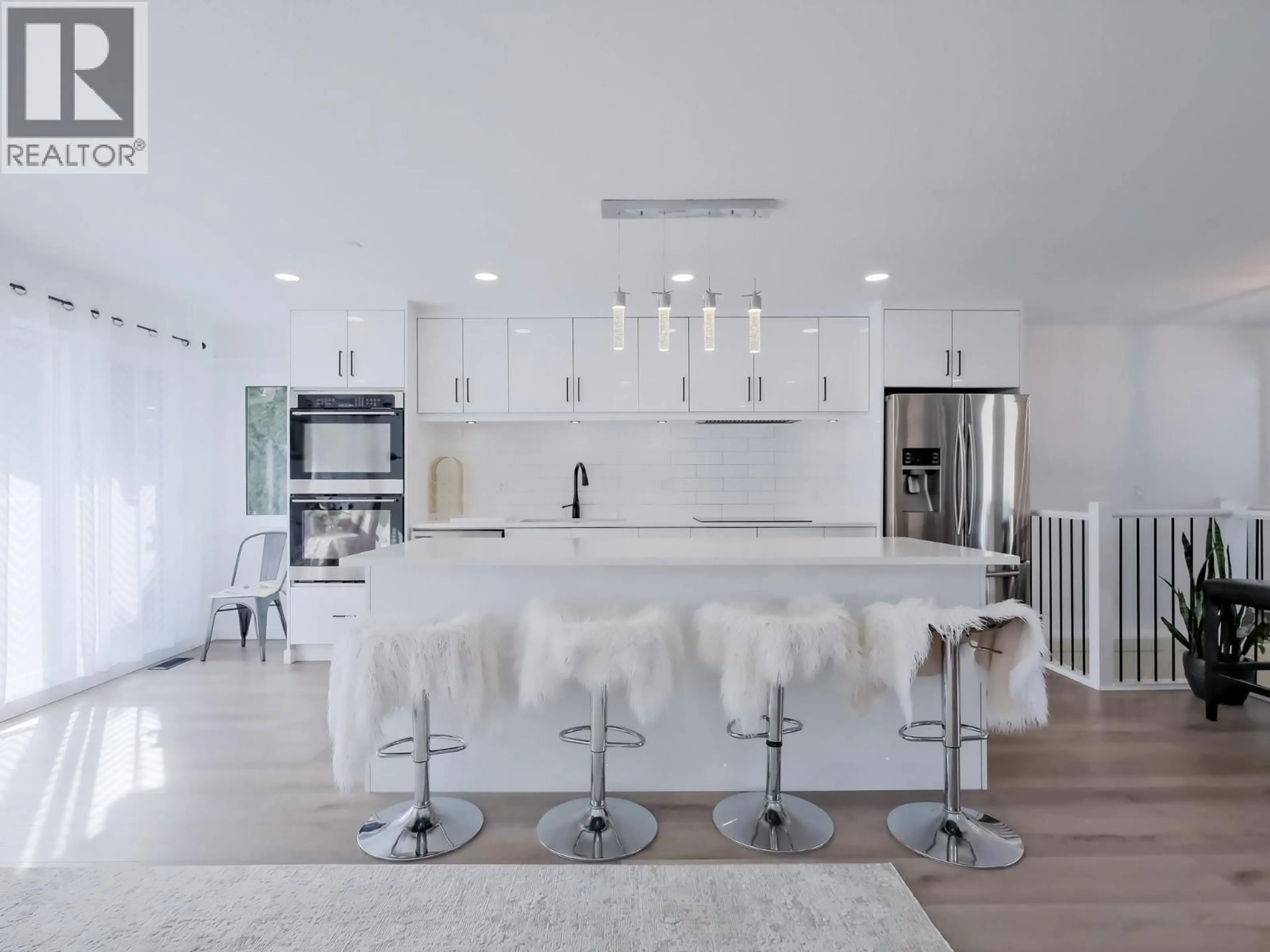 Open concept kitchen, unknown for 112 UPLANDS PLACE, Penticton British Columbia V2A7Y1