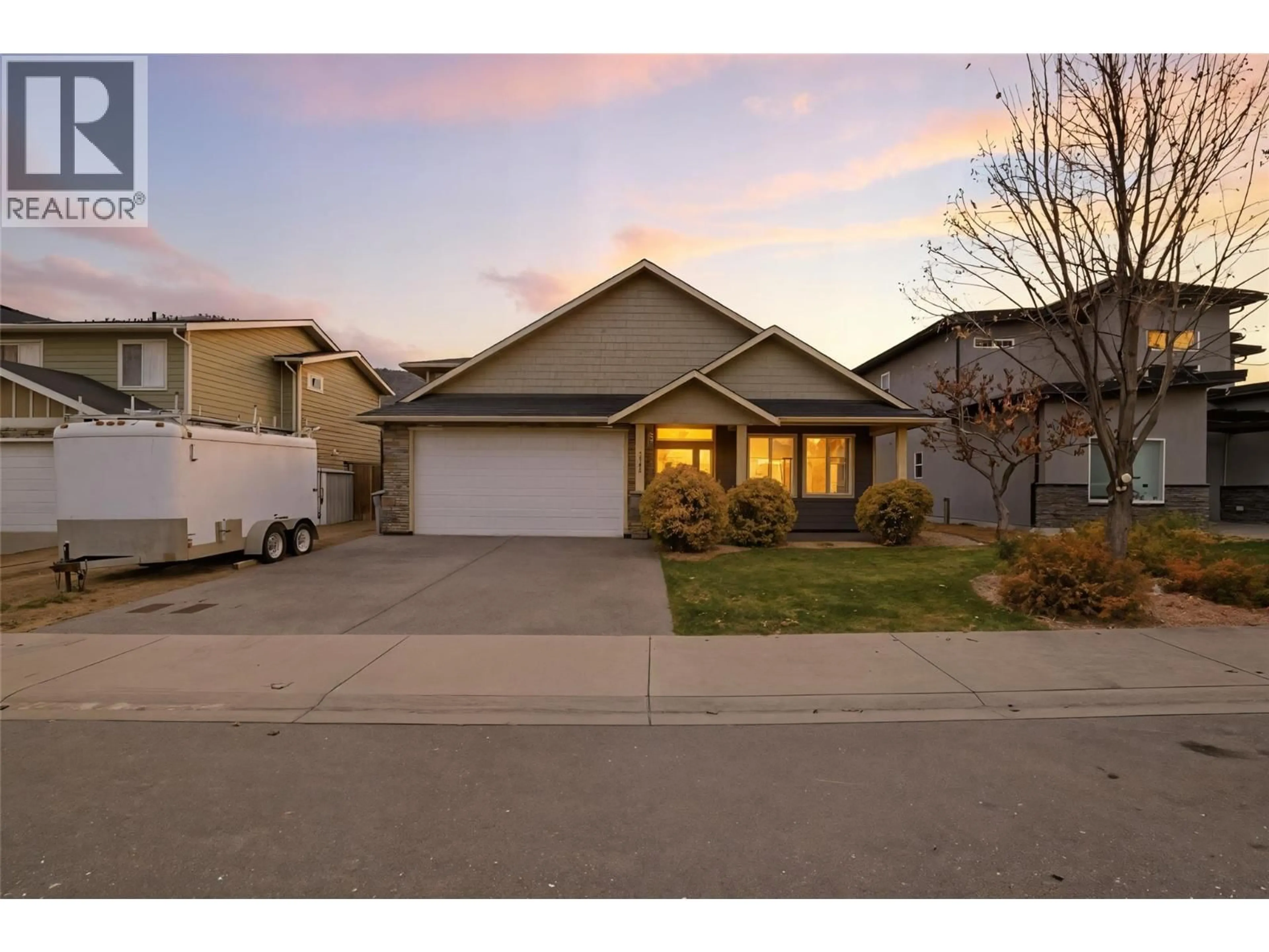 Unknown for 2780 BEACHMOUNT CRESCENT, Kamloops British Columbia V2B0E6