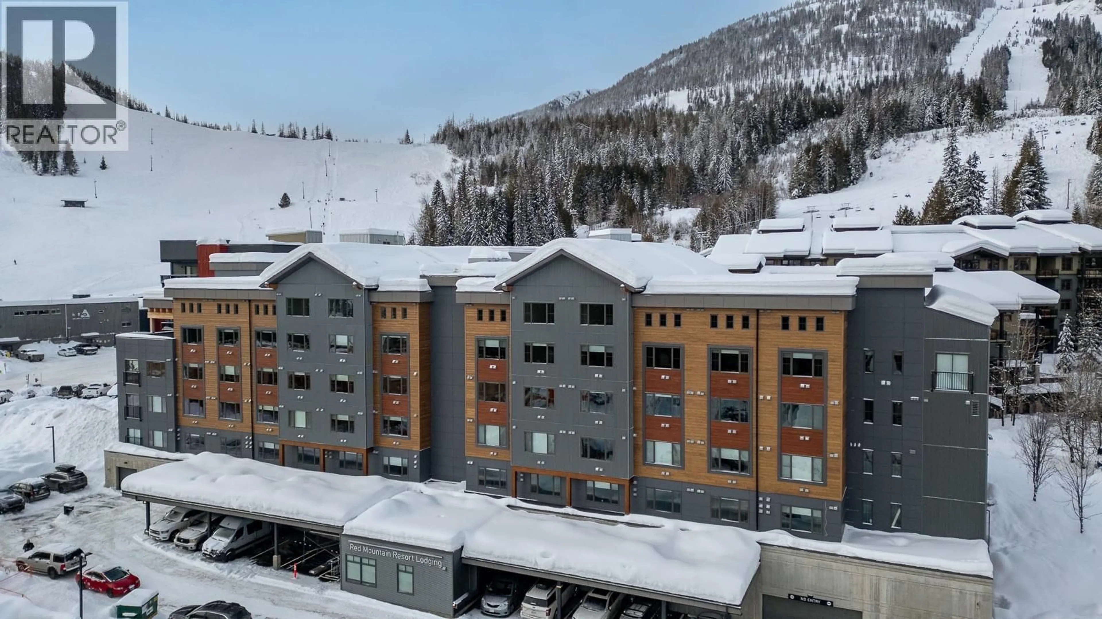 A pic from outside/outdoor area/front of a property/back of a property/a pic from drone, unknown for 405 - 4280 RED MOUNTAIN ROAD, Rossland British Columbia V0G1Y0