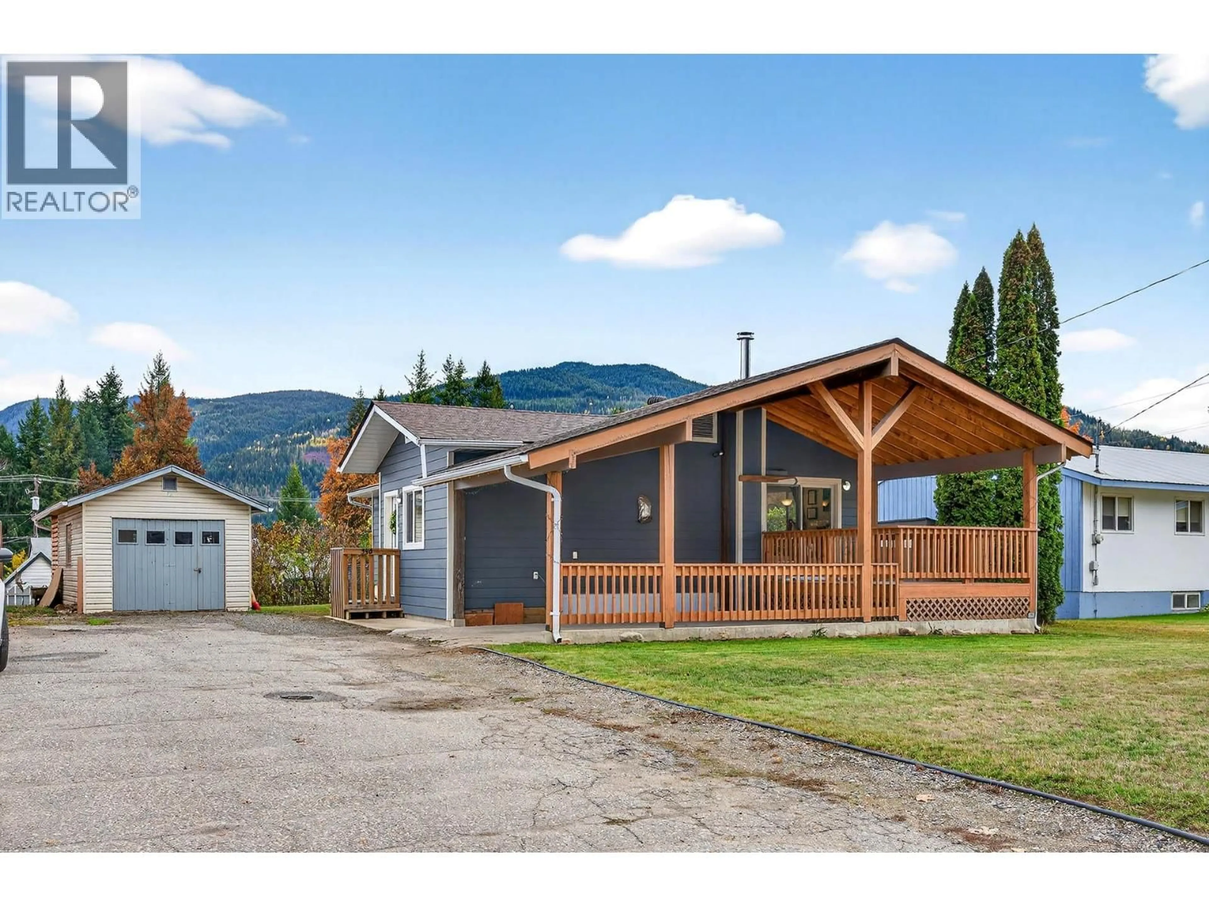 Unknown for 358 HELMCKEN STREET, Clearwater British Columbia V0E1N1