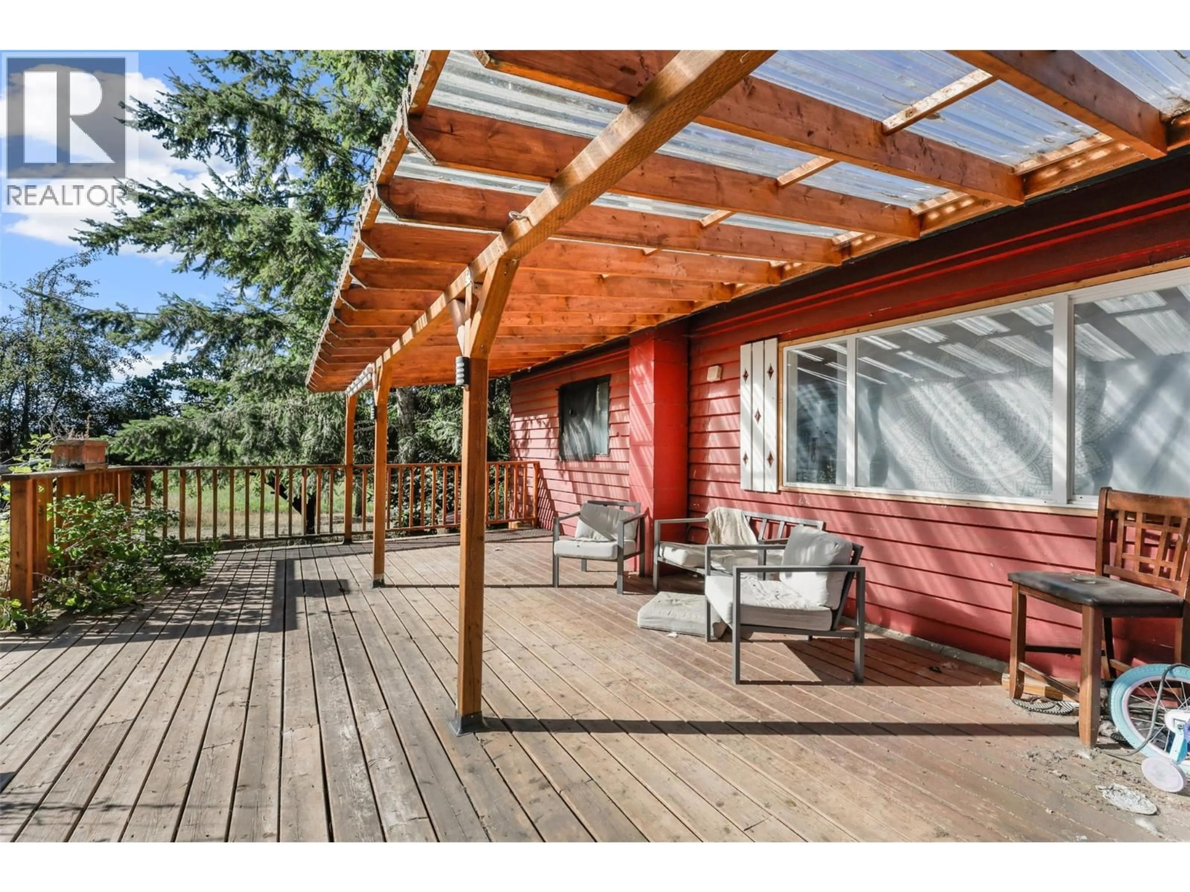 Patio, unknown for 1012 ADDISON ROAD, Tappen British Columbia V0E2X1