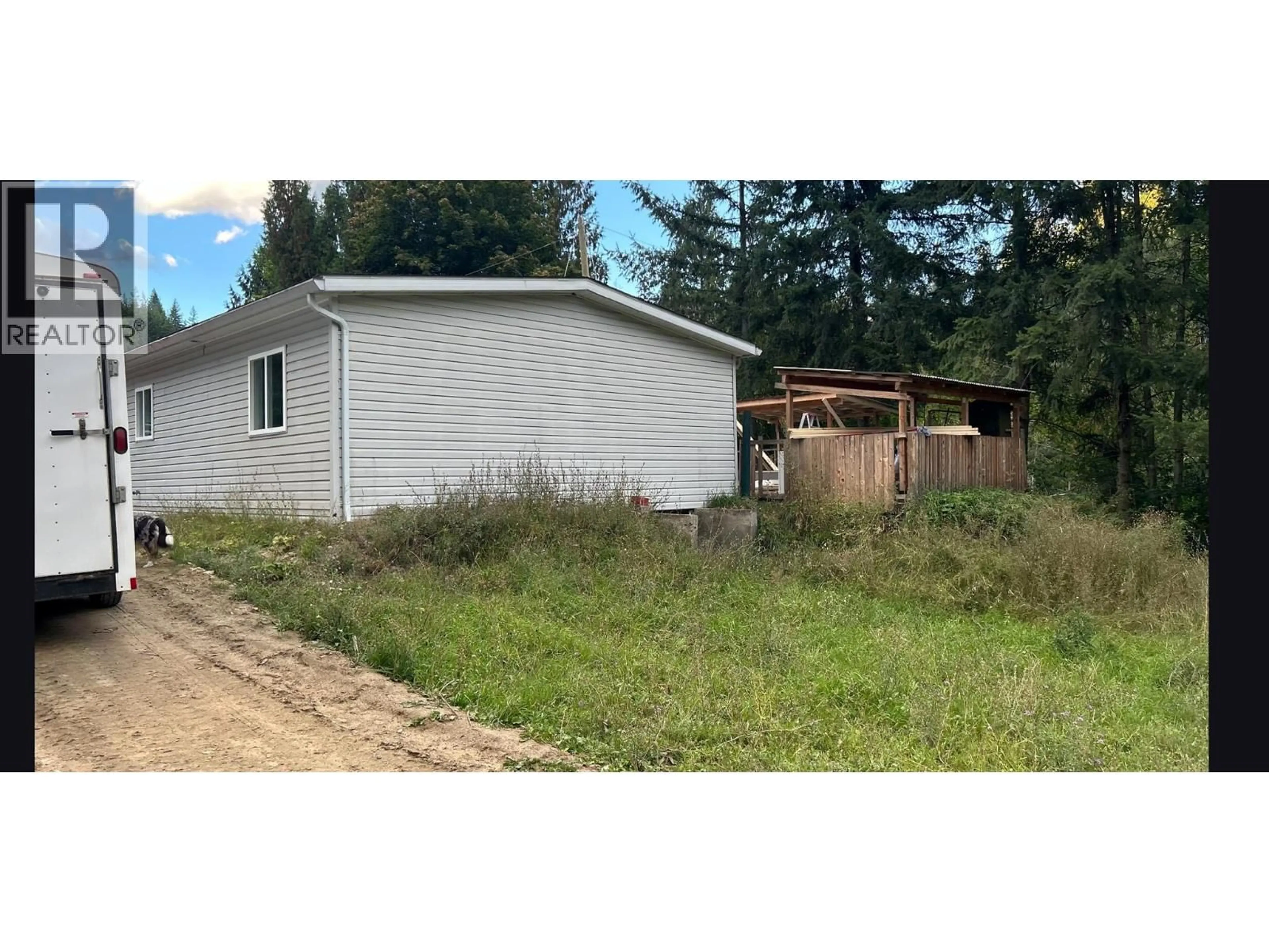 Shed for 1539 MOUNTAIN RIDGE ROAD, Pass Creek British Columbia V1N4S2