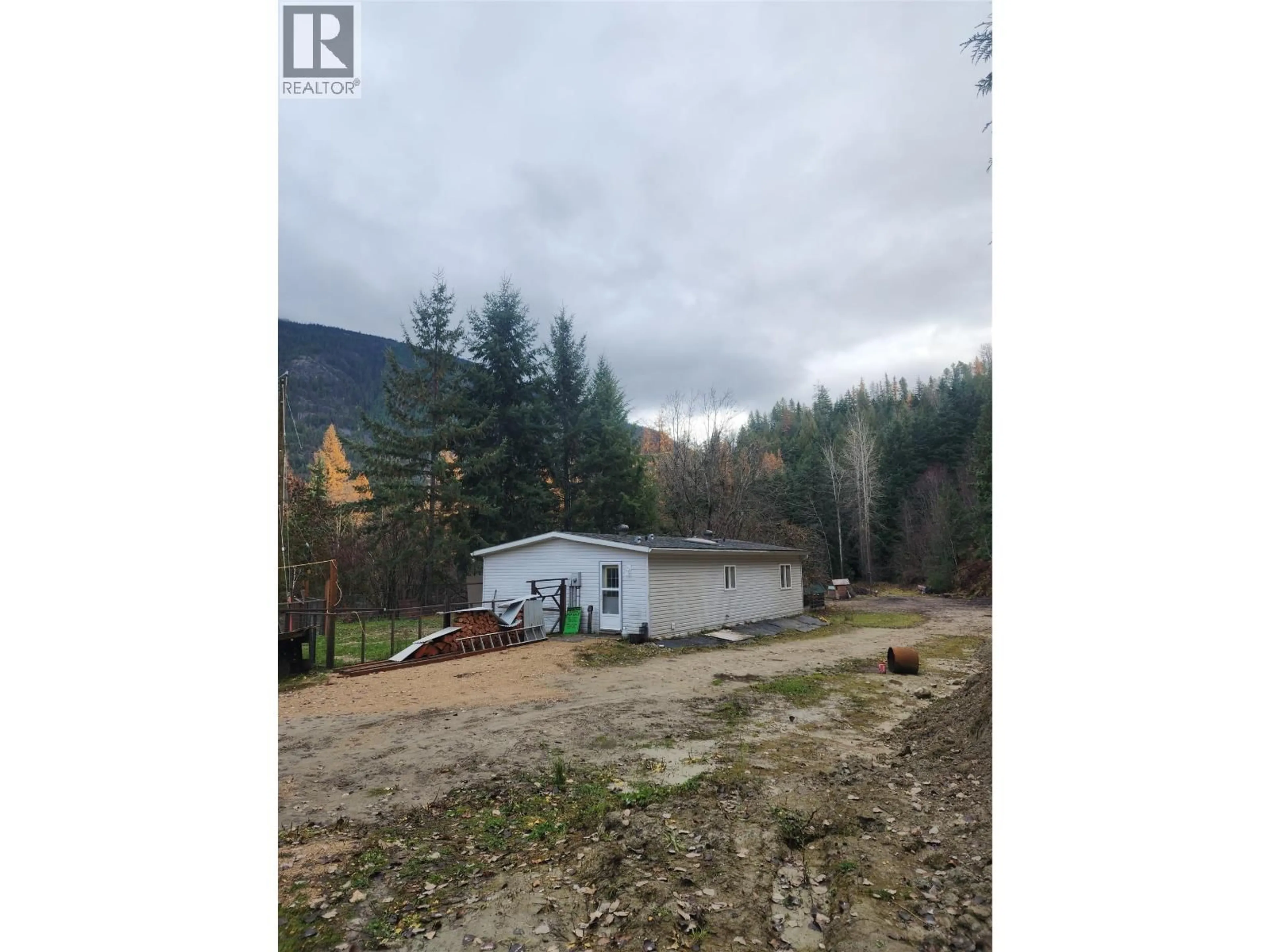 Shed for 1539 MOUNTAIN RIDGE ROAD, Pass Creek British Columbia V1N4S2
