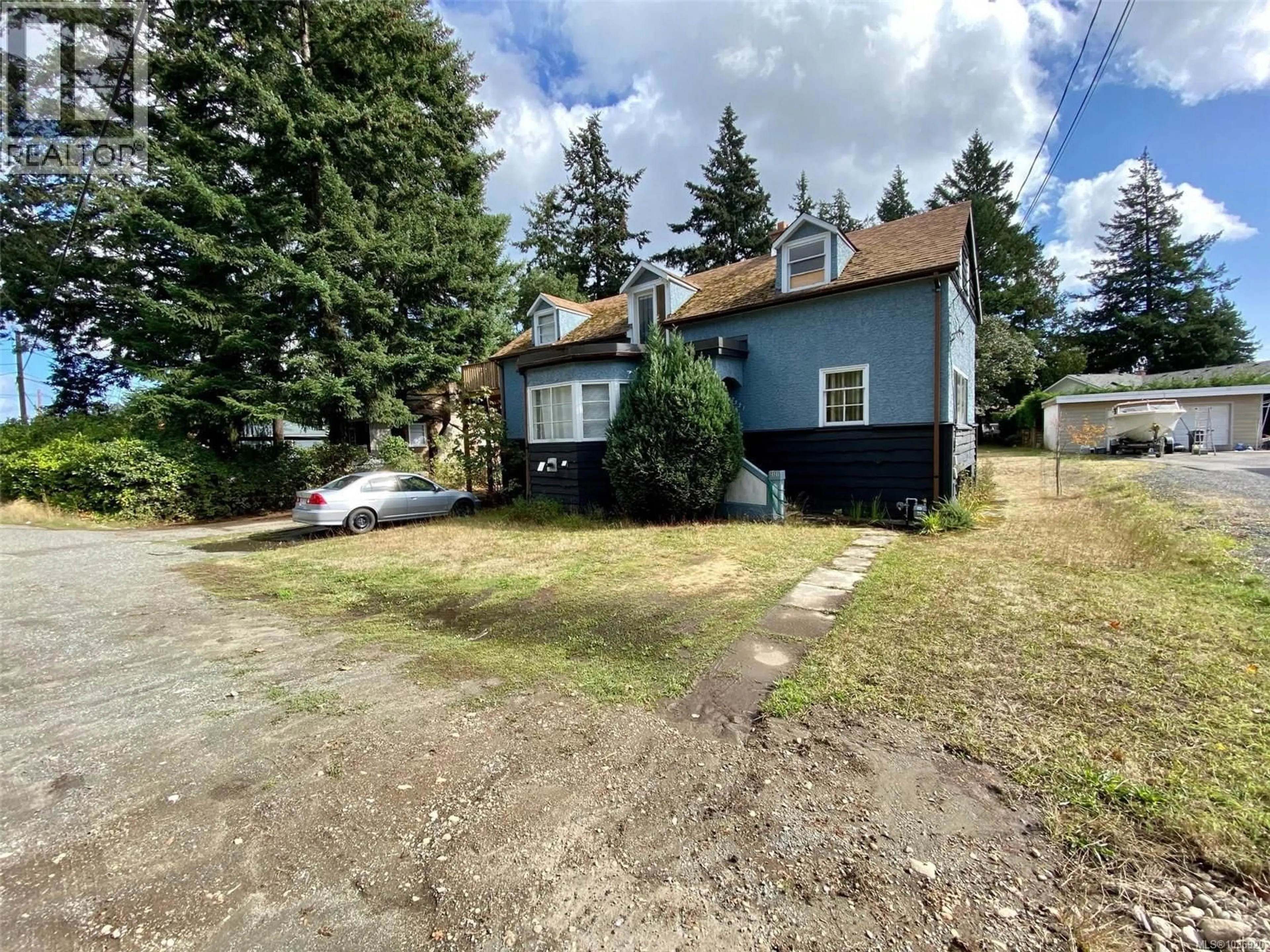 A pic from outside/outdoor area/front of a property/back of a property/a pic from drone, street for 2321 SOOKE ROAD, Colwood British Columbia V9B1X6