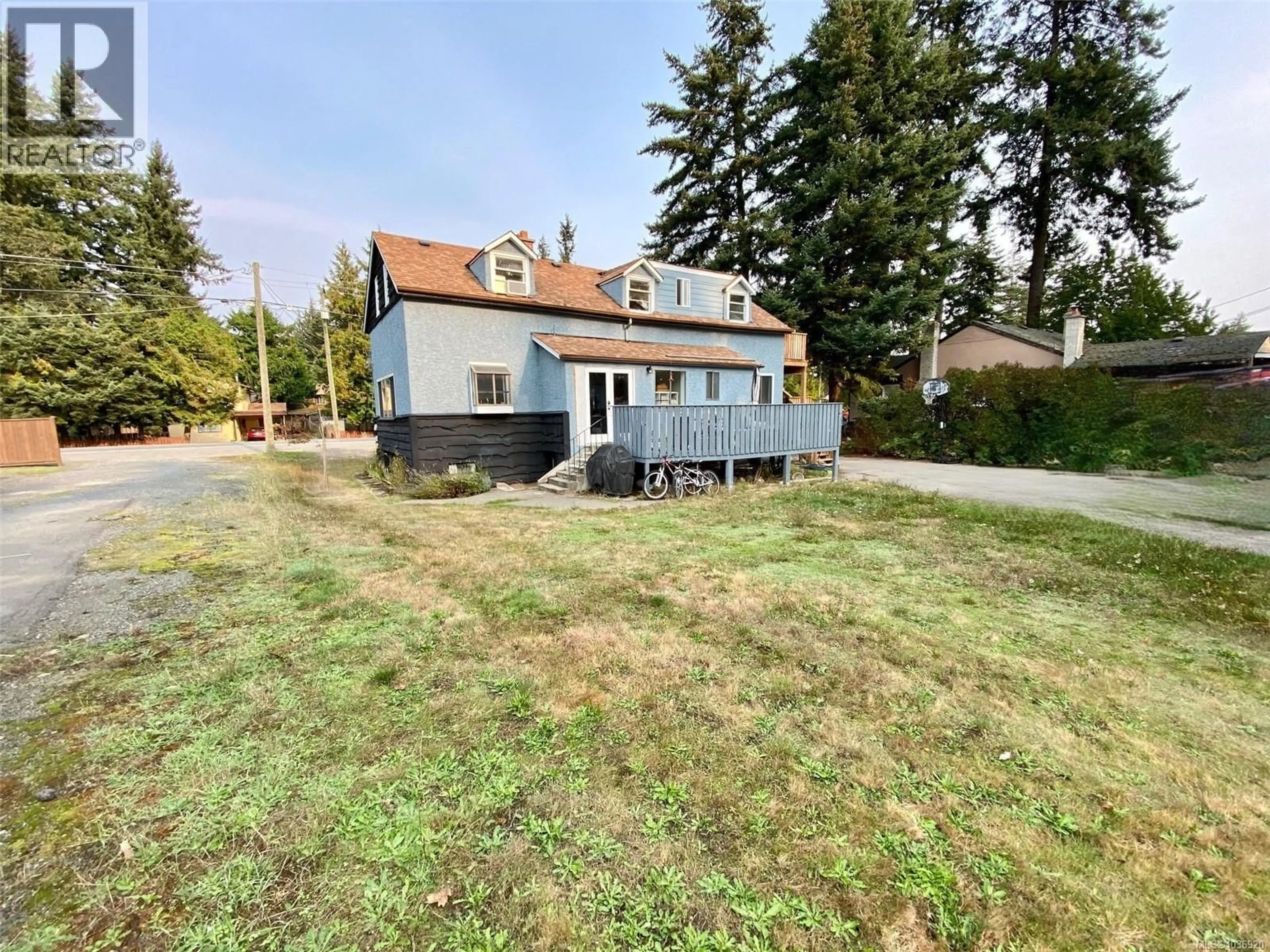 A pic from outside/outdoor area/front of a property/back of a property/a pic from drone, street for 2321 SOOKE ROAD, Colwood British Columbia V9B1X6