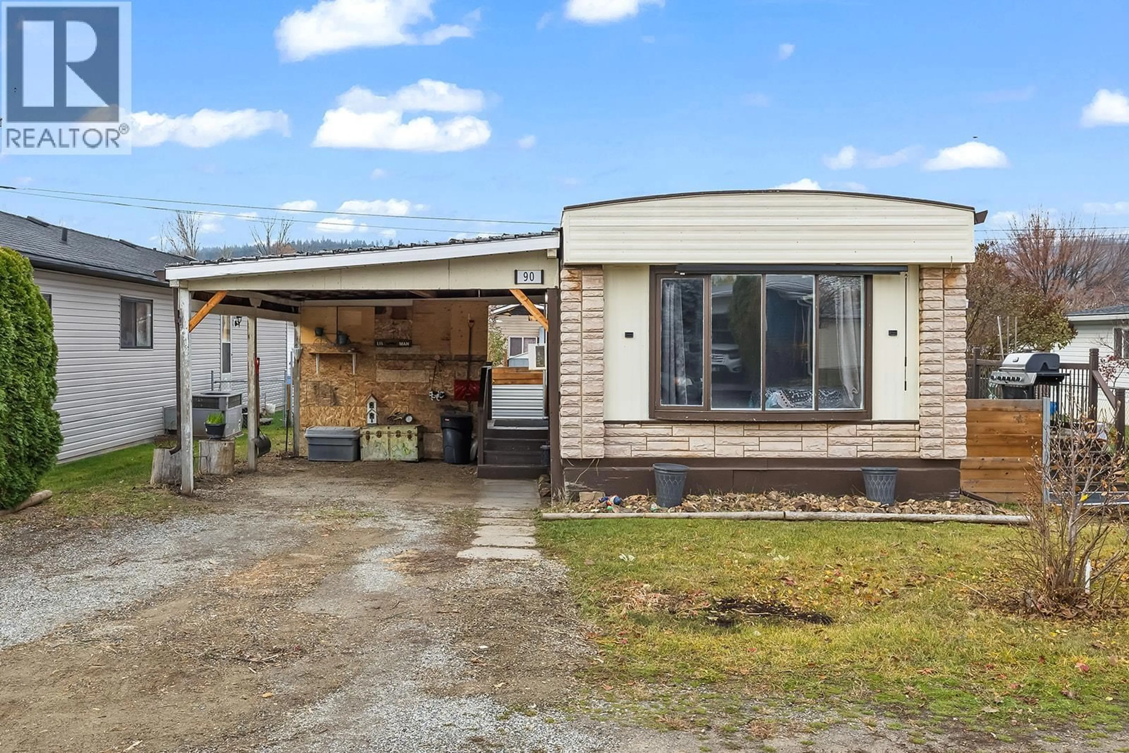 Shed for 90 - 720 COMMONWEALTH ROAD, Kelowna British Columbia V4V1G7