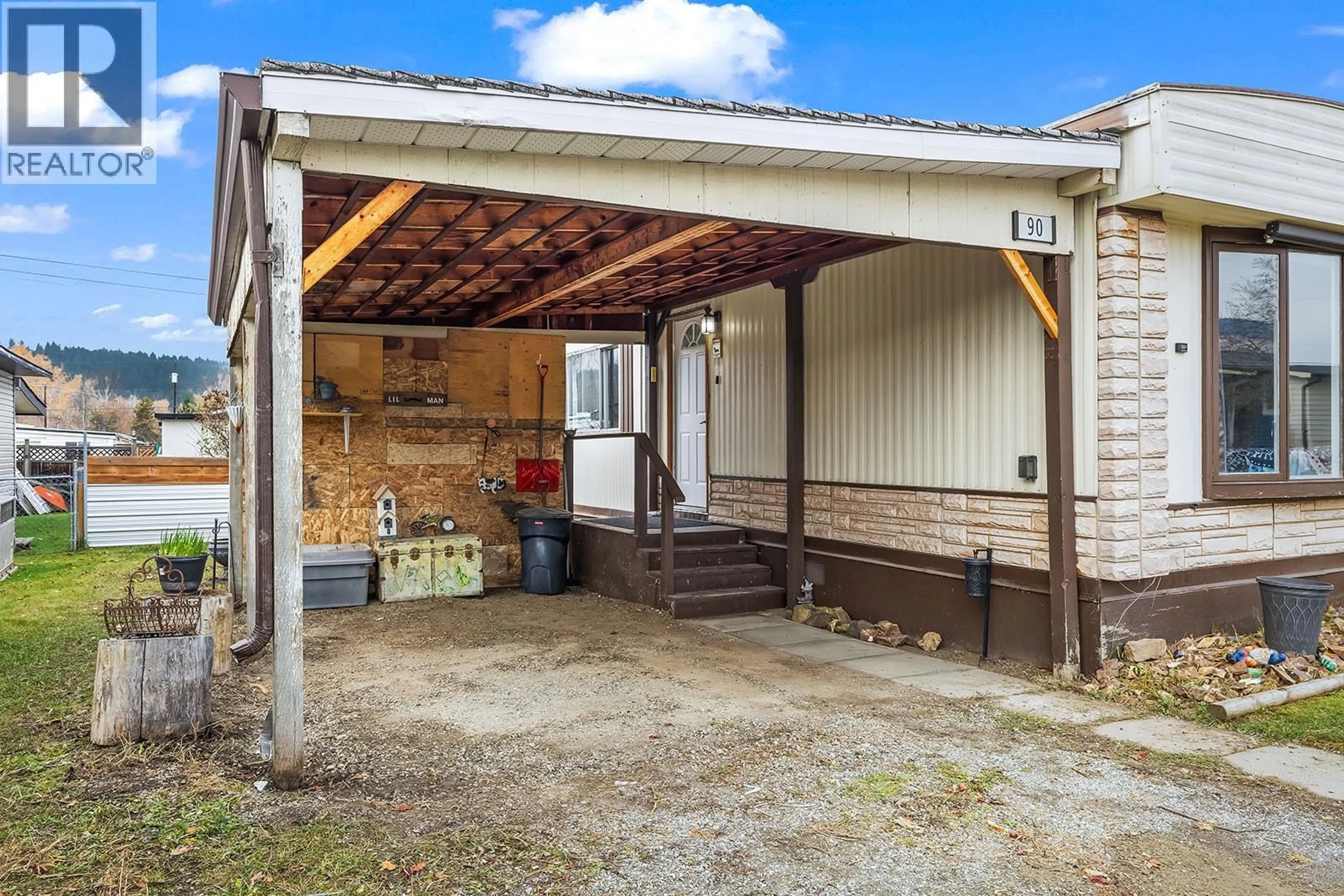 Unknown for 90 - 720 COMMONWEALTH ROAD, Kelowna British Columbia V4V1G7