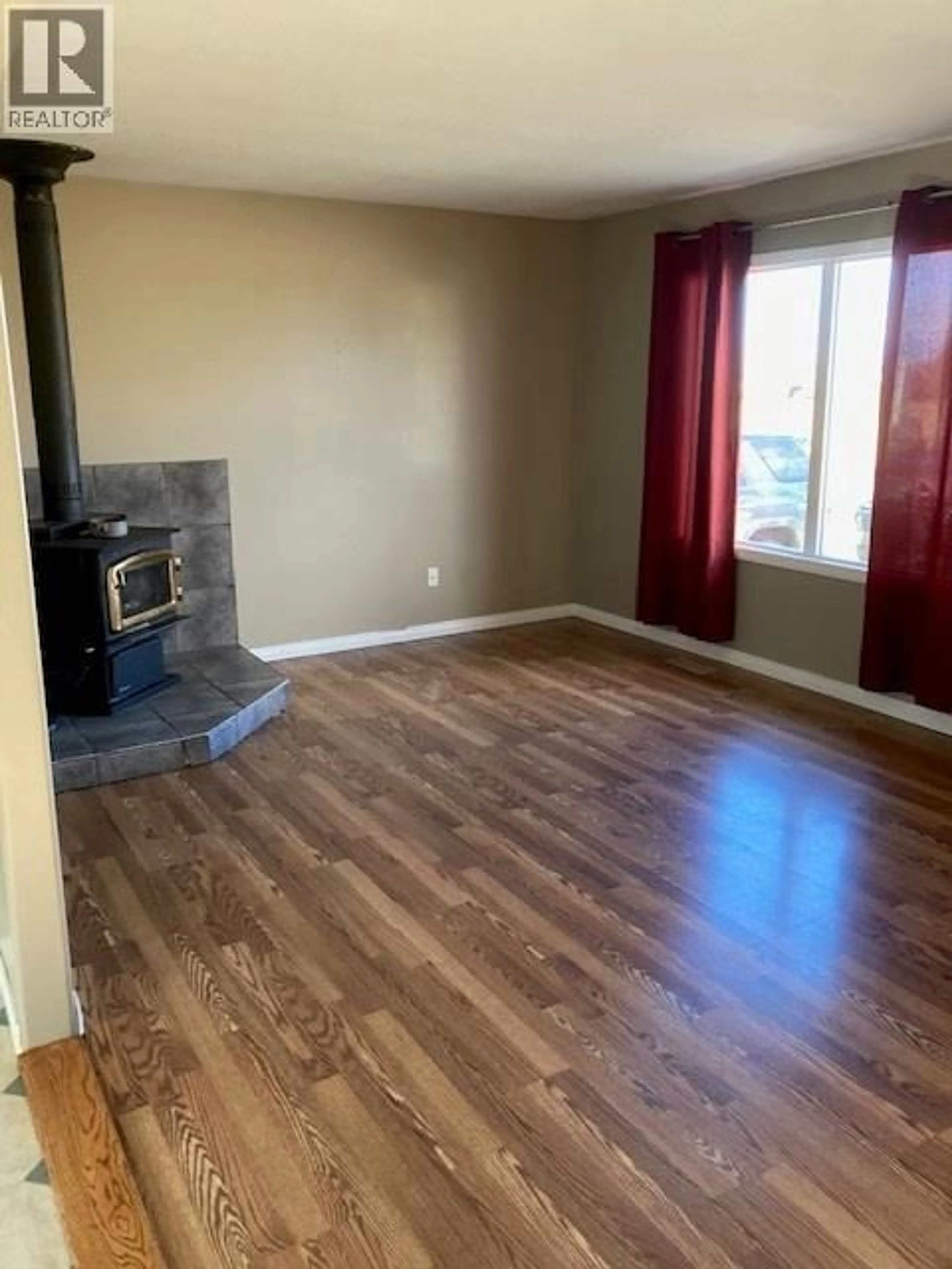 A pic of a room for 1409 115 AVENUE, Dawson Creek British Columbia V1G3C4