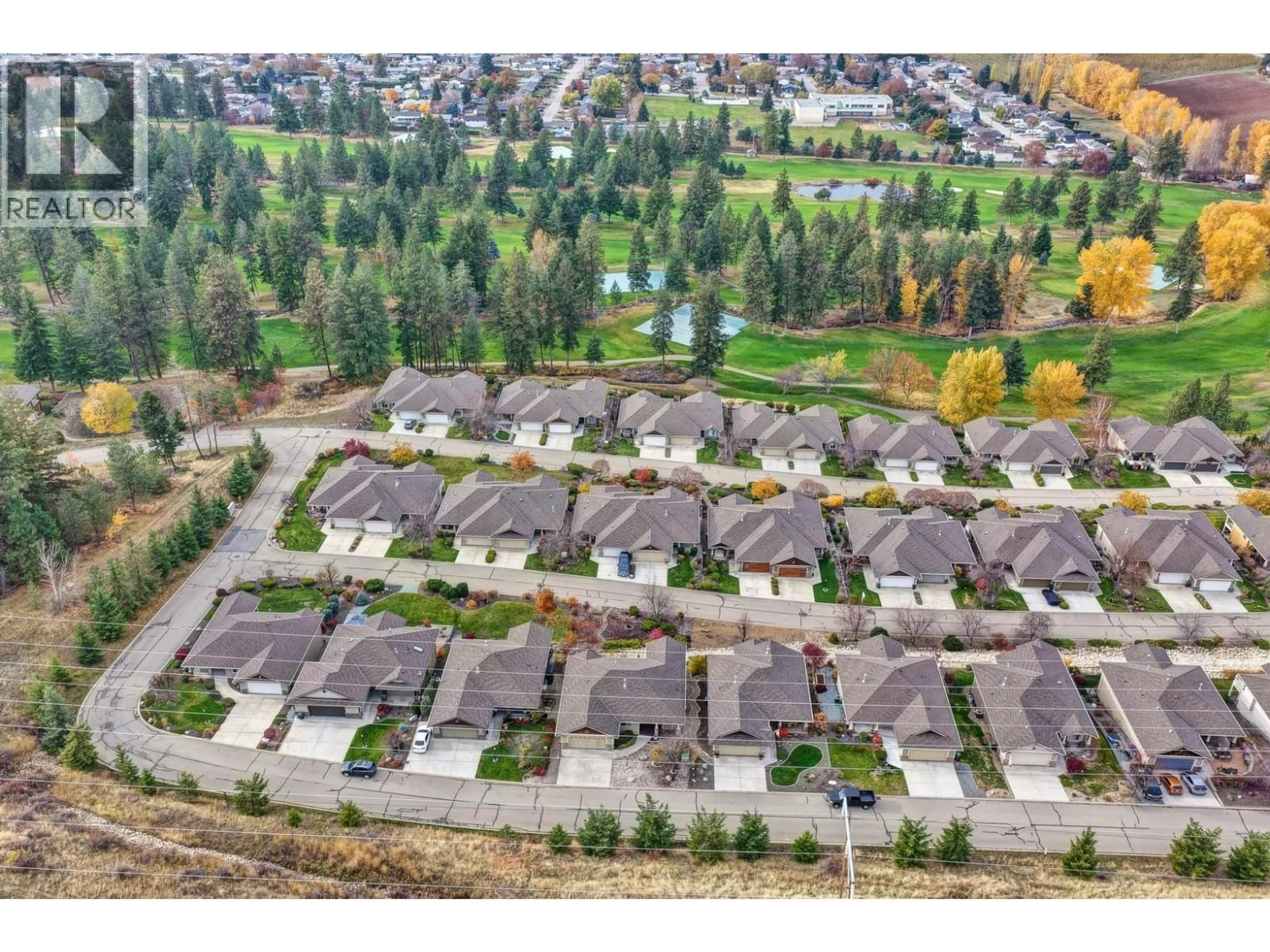 A pic from outside/outdoor area/front of a property/back of a property/a pic from drone, unknown for 3492 CAMELBACK DRIVE, Kelowna British Columbia V1X8A7