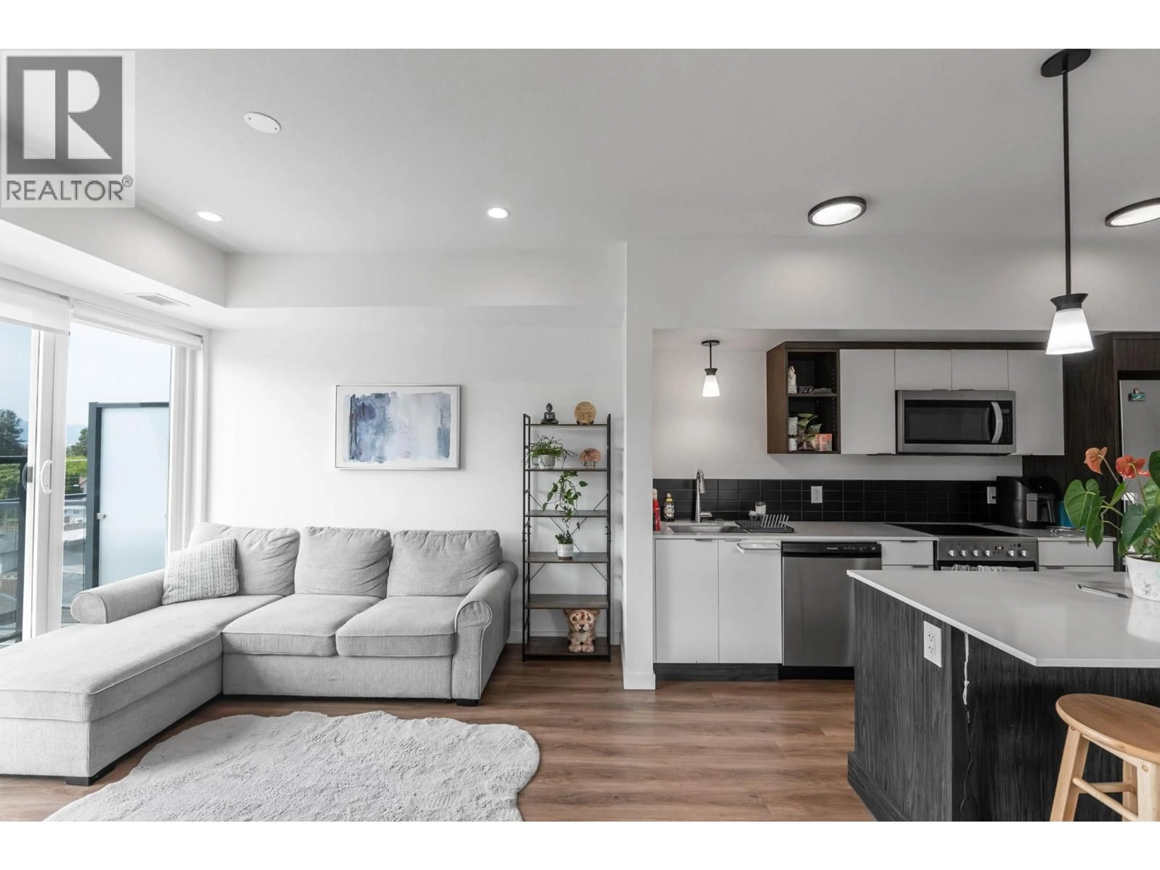 Open concept kitchen, unknown for 510 - 615 RUTLAND ROAD, Kelowna British Columbia V1V0B3