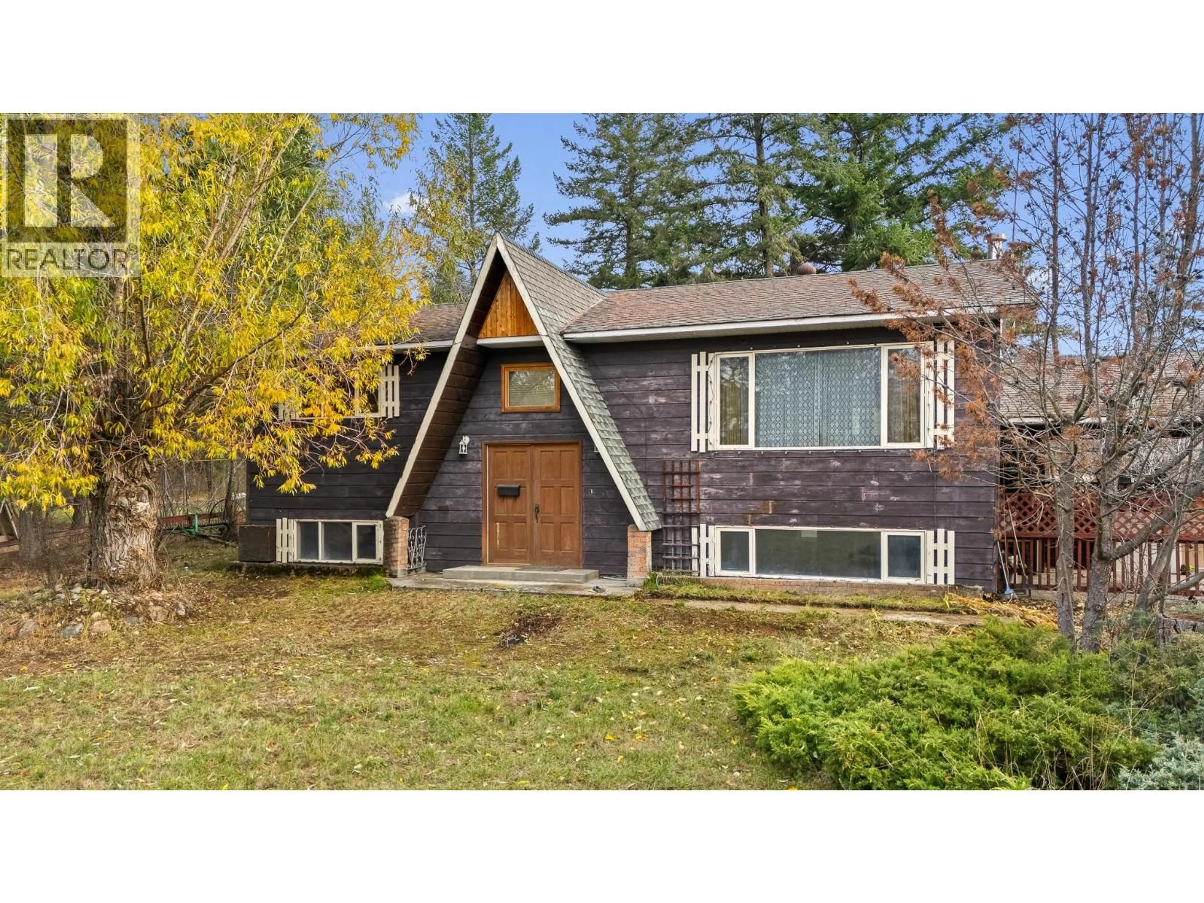 Home with vinyl exterior material, unknown for 4872 LODGEPOLE ROAD, Barriere British Columbia V0E1E0