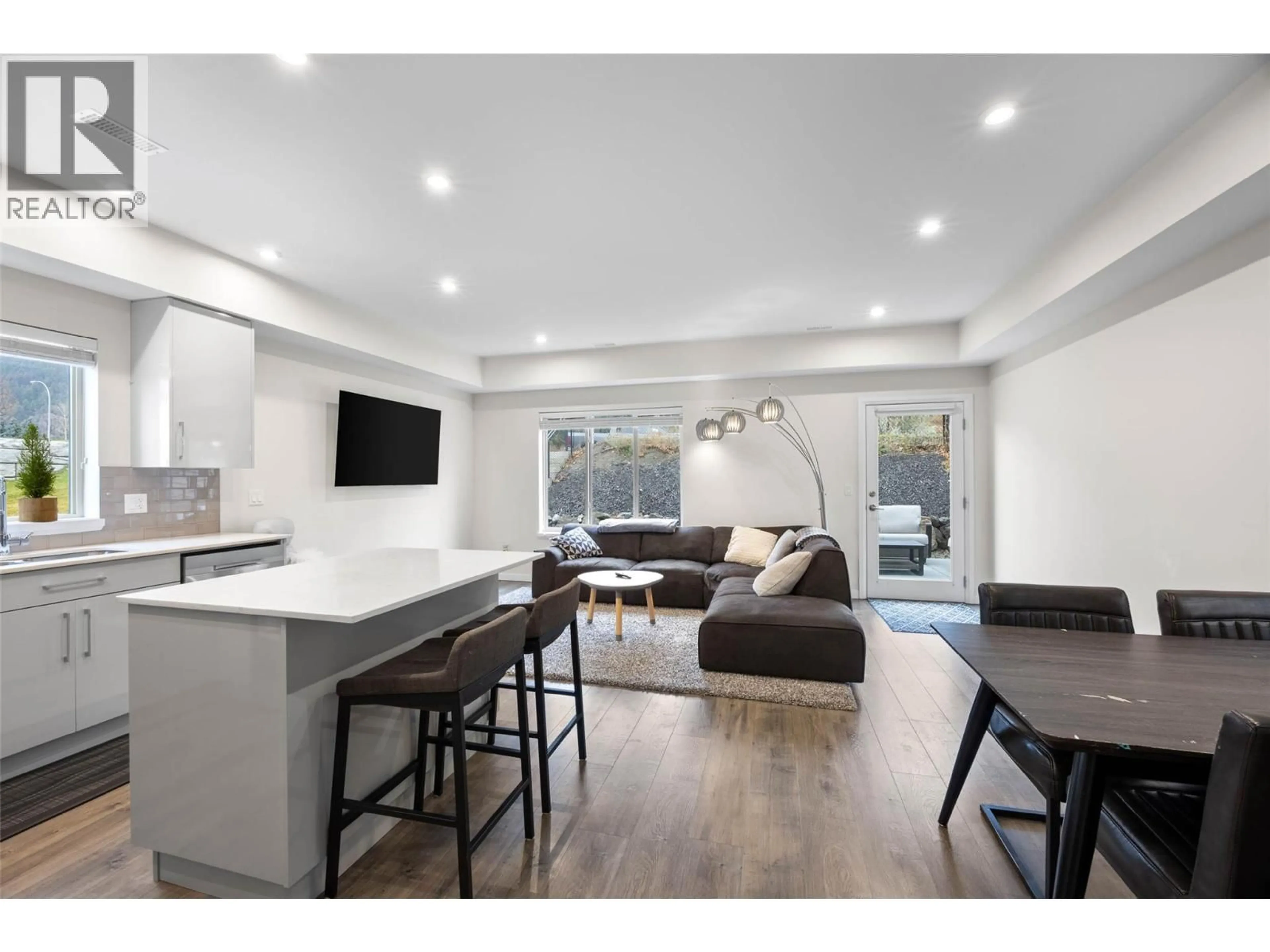 Open concept kitchen, unknown for 173 - 1850 HUGH ALLAN DRIVE, Kamloops British Columbia V1S0C2