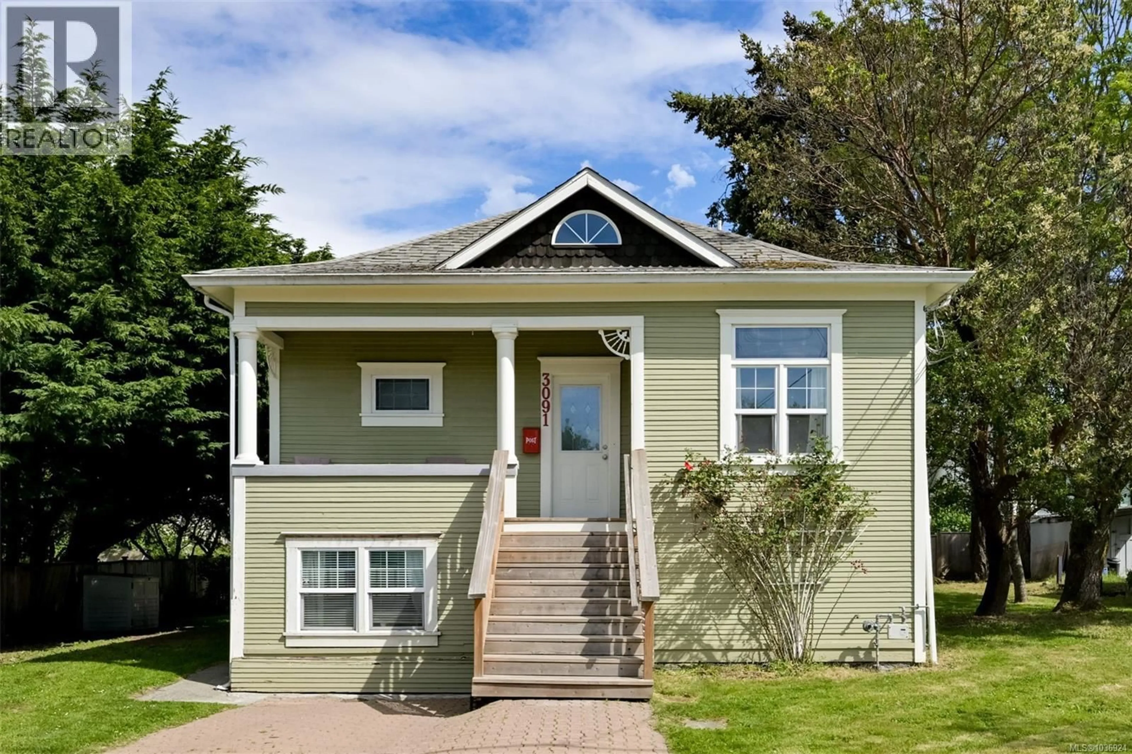 Home with vinyl exterior material, street for 3091 CARROLL STREET, Victoria British Columbia V9A1R1