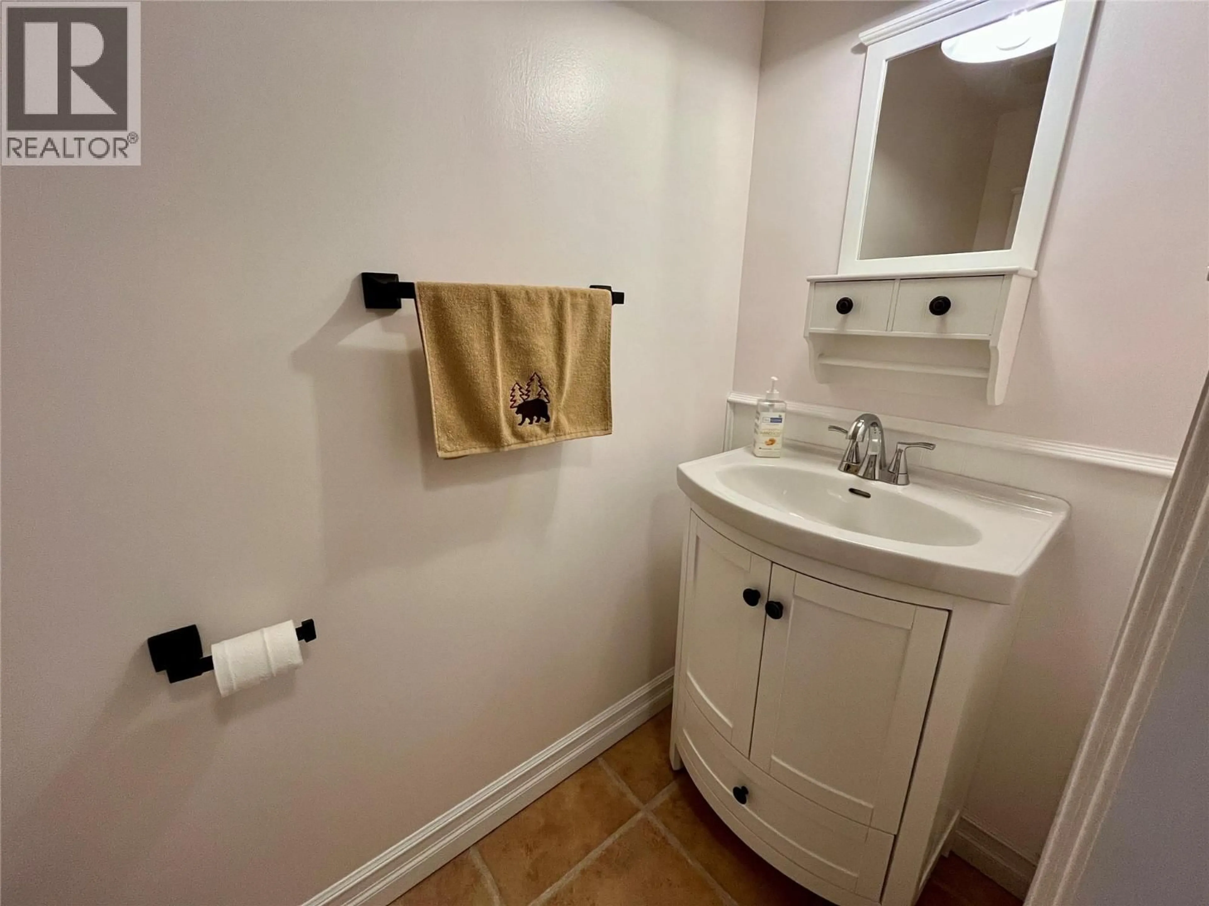 Standard bathroom, ceramic/tile floor for 128 SPIEKER AVENUE, Tumbler Ridge British Columbia V0C2W0