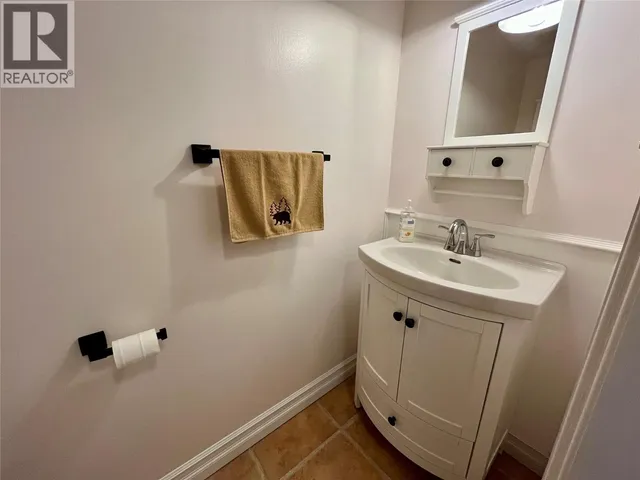 128 SPIEKER AVENUE, Tumbler Ridge 5