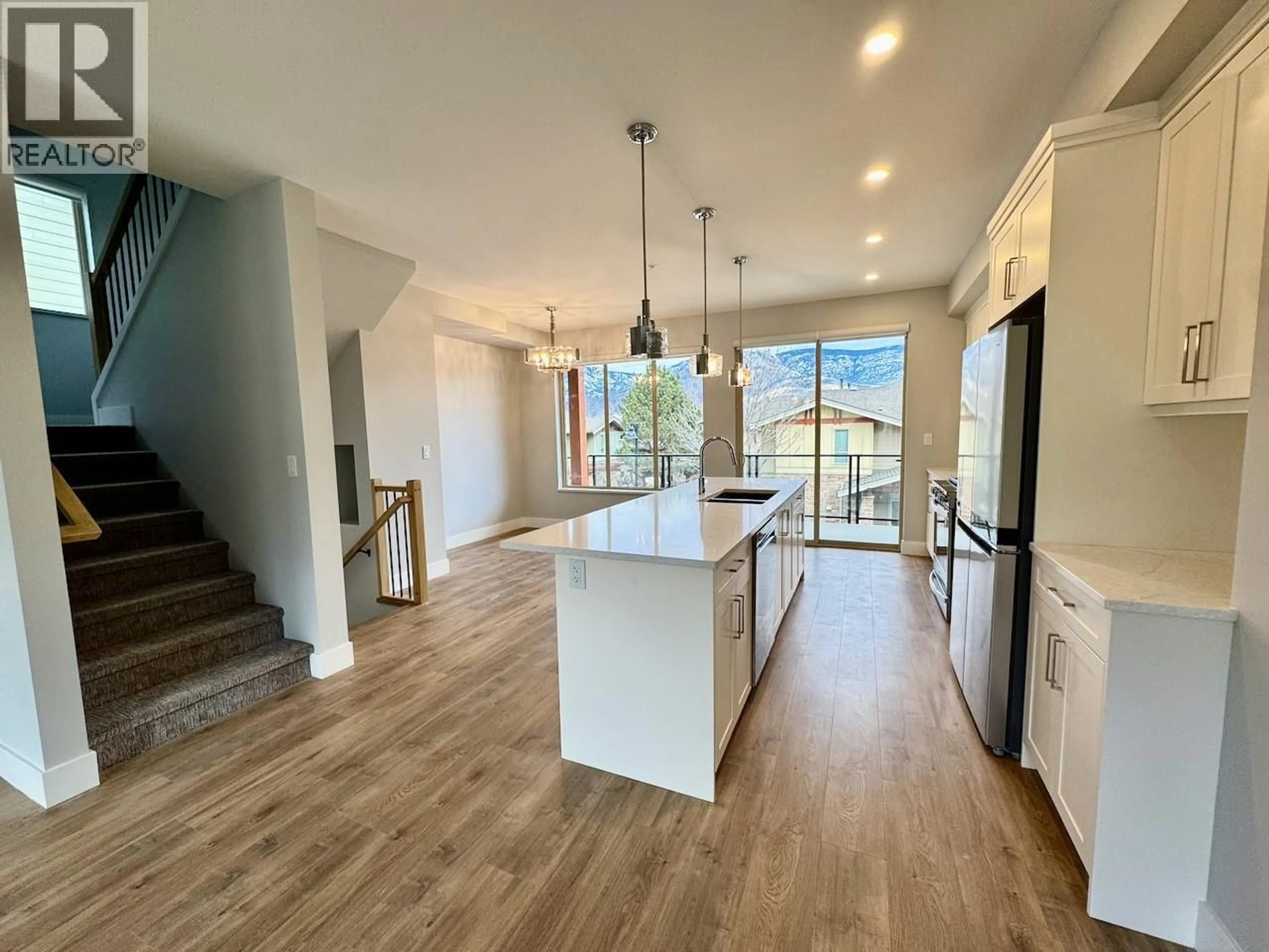 Open concept kitchen, unknown for 27 - 130 COLEBROOK ROAD, Kamloops British Columbia V1S0B3