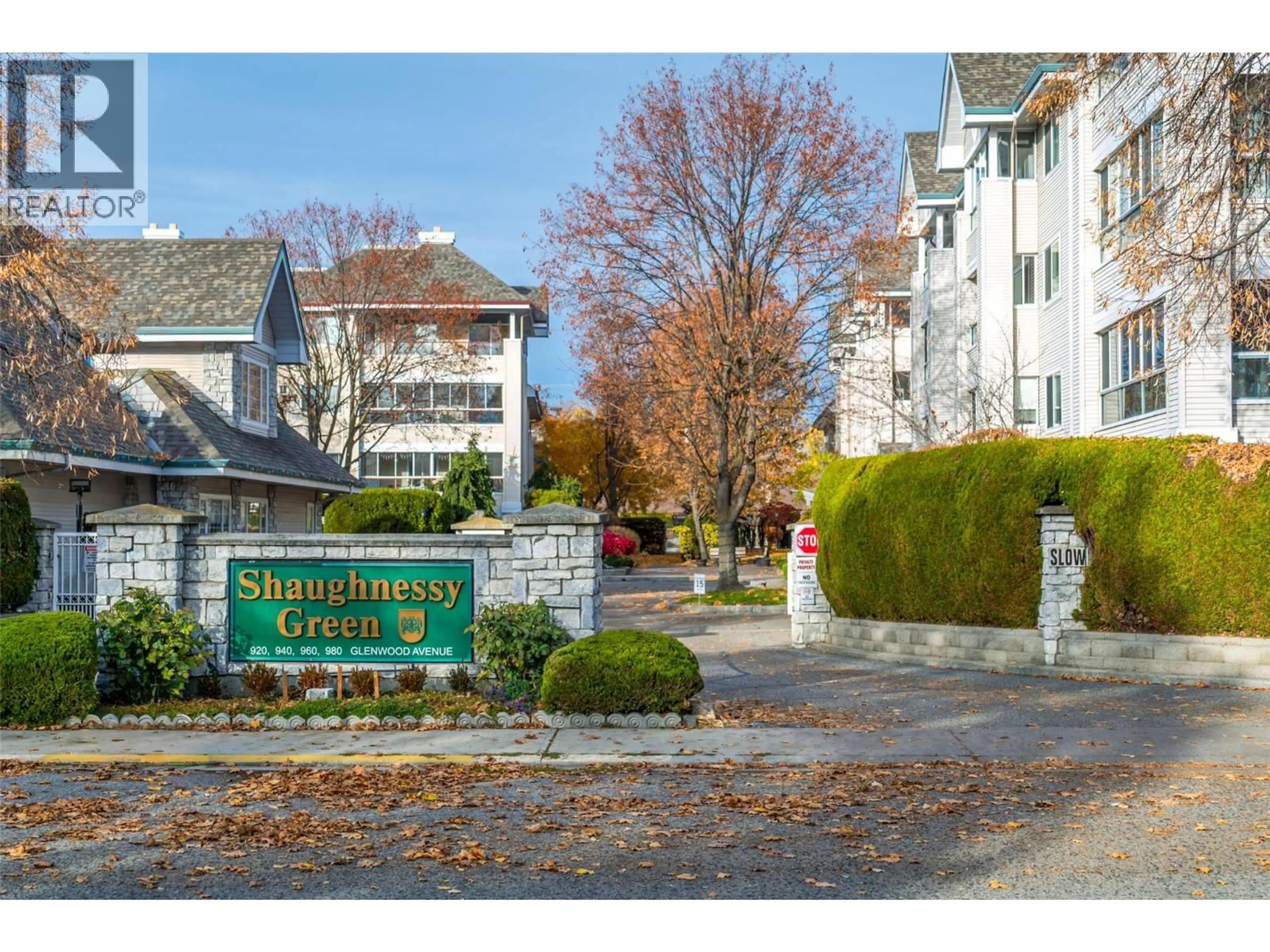 Unknown for 301 - 980 GLENWOOD AVENUE, Kelowna British Columbia V1Y9P2