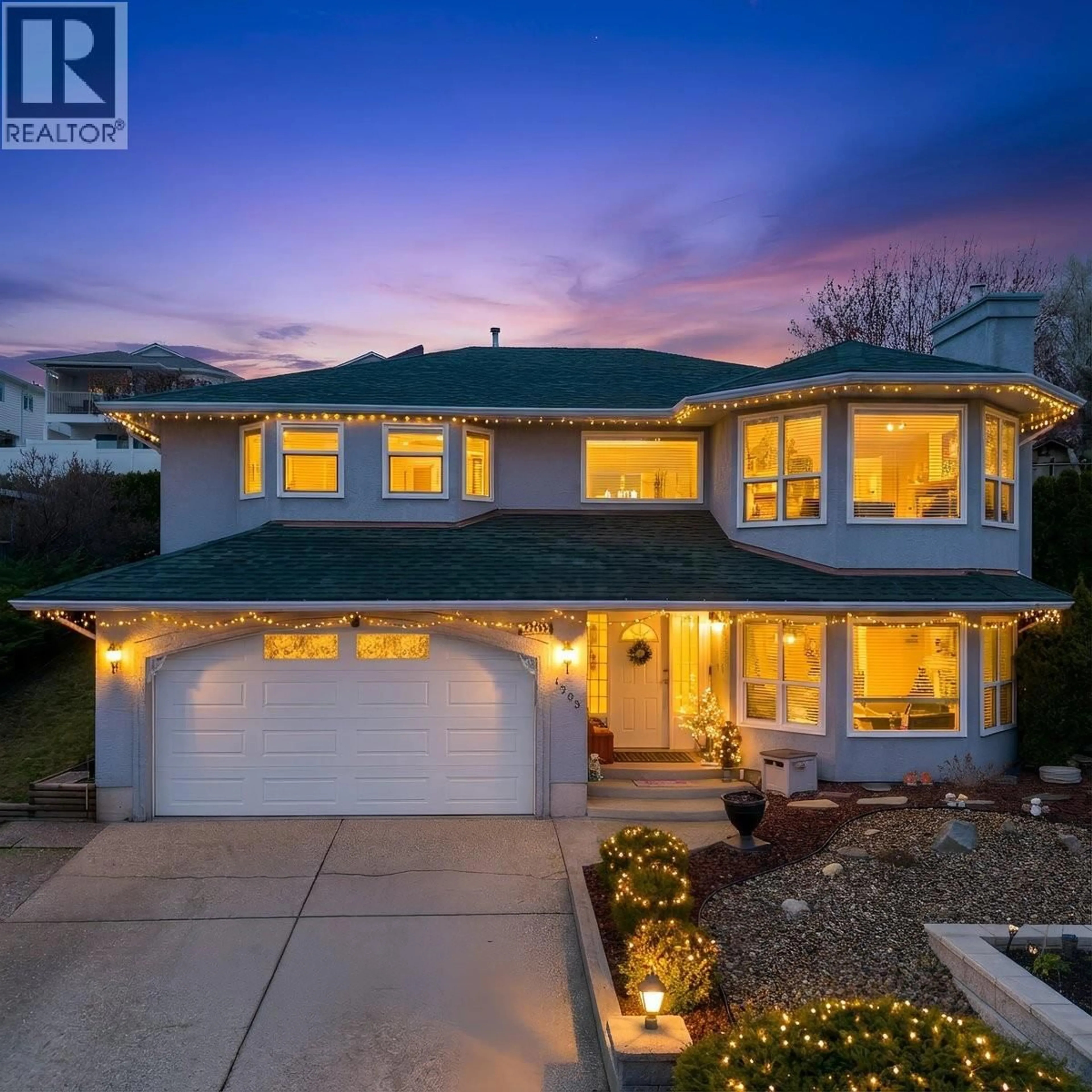 Home with vinyl exterior material, street for 4205 WELLINGTON DRIVE, Vernon British Columbia V1T9H7