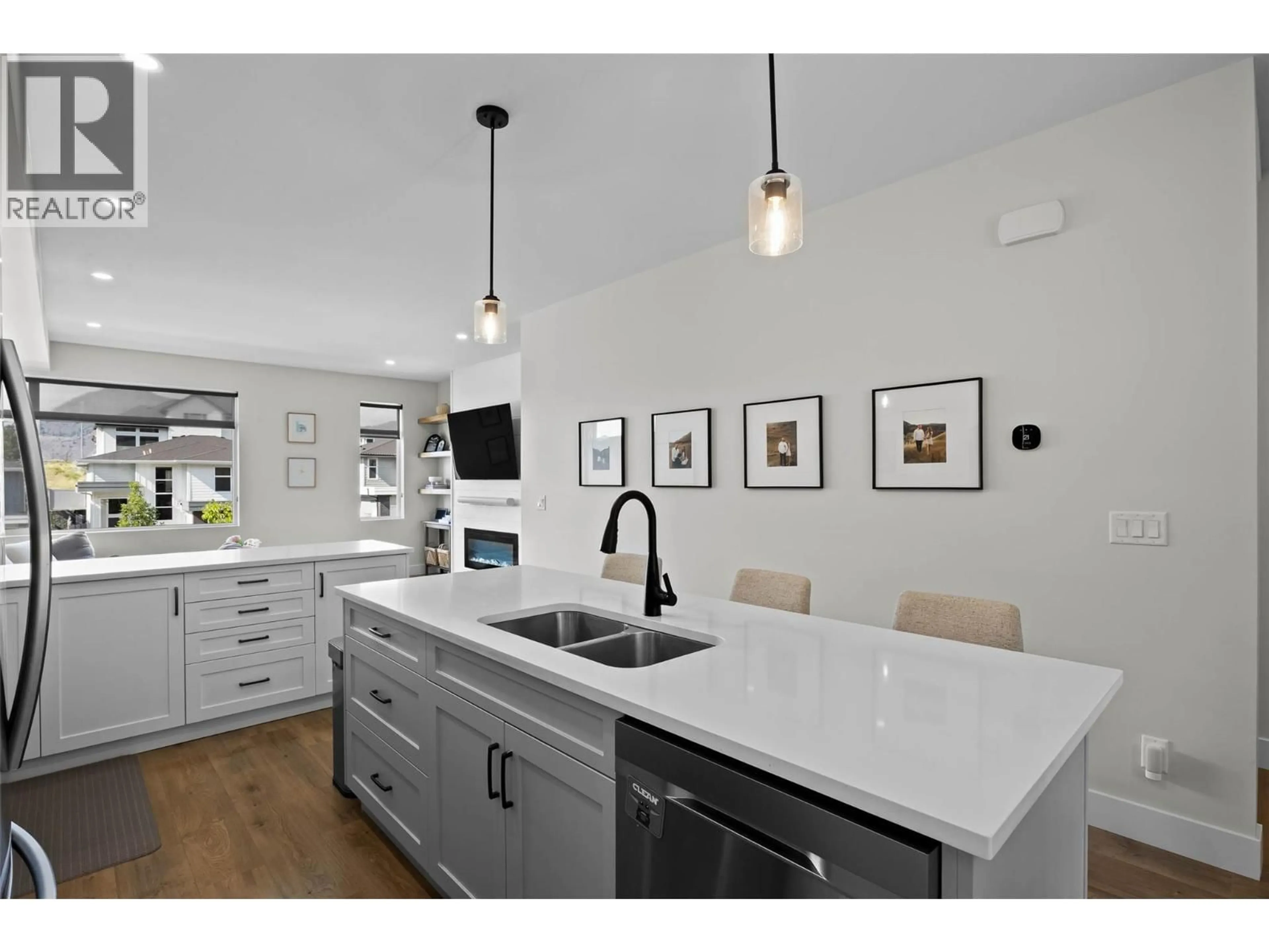 Open concept kitchen, unknown for 119 - 1901 QU'APPELLE BOULEVARD, Kamloops British Columbia V2E0C9